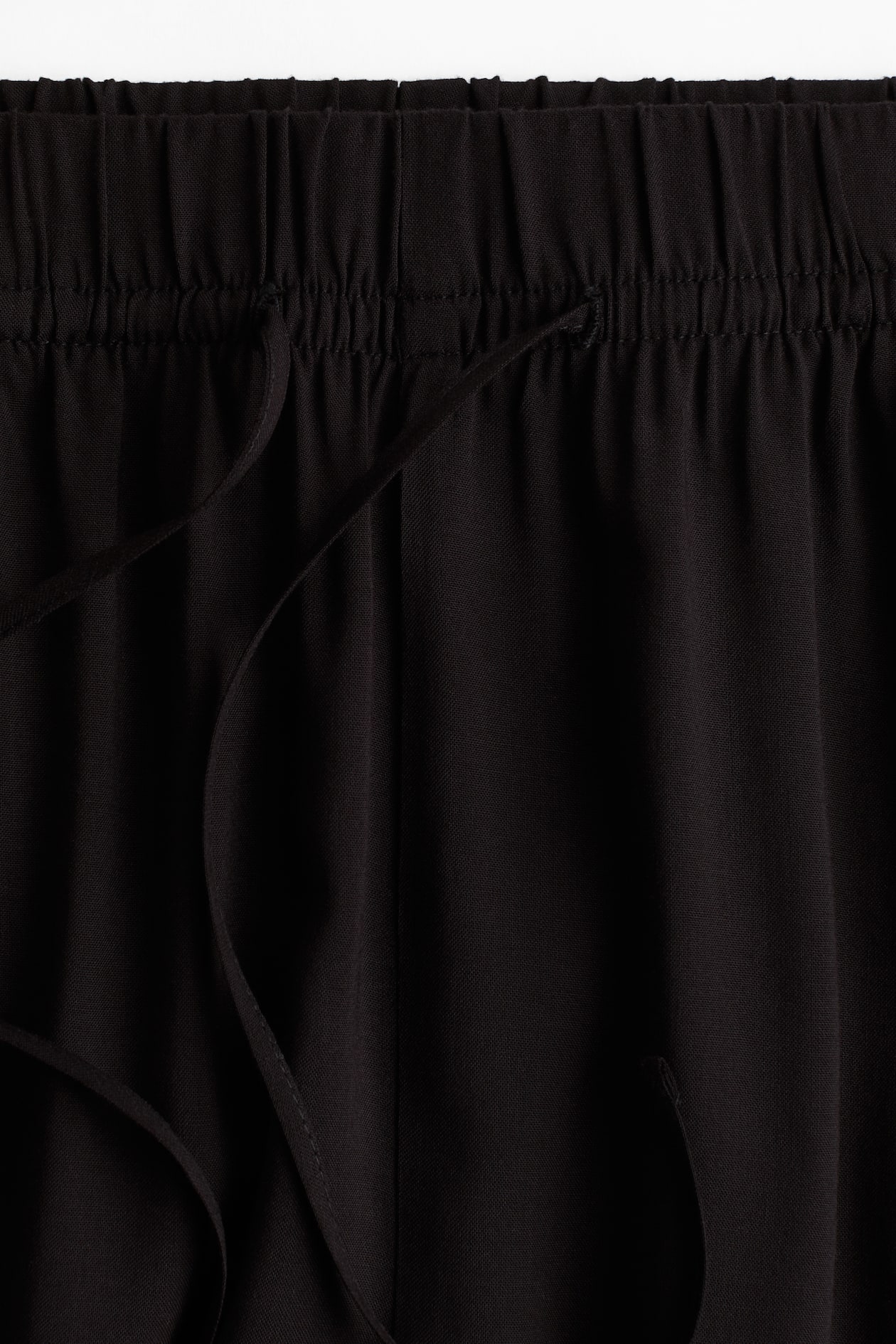 Wide-cut Pull-on Pants - image 3