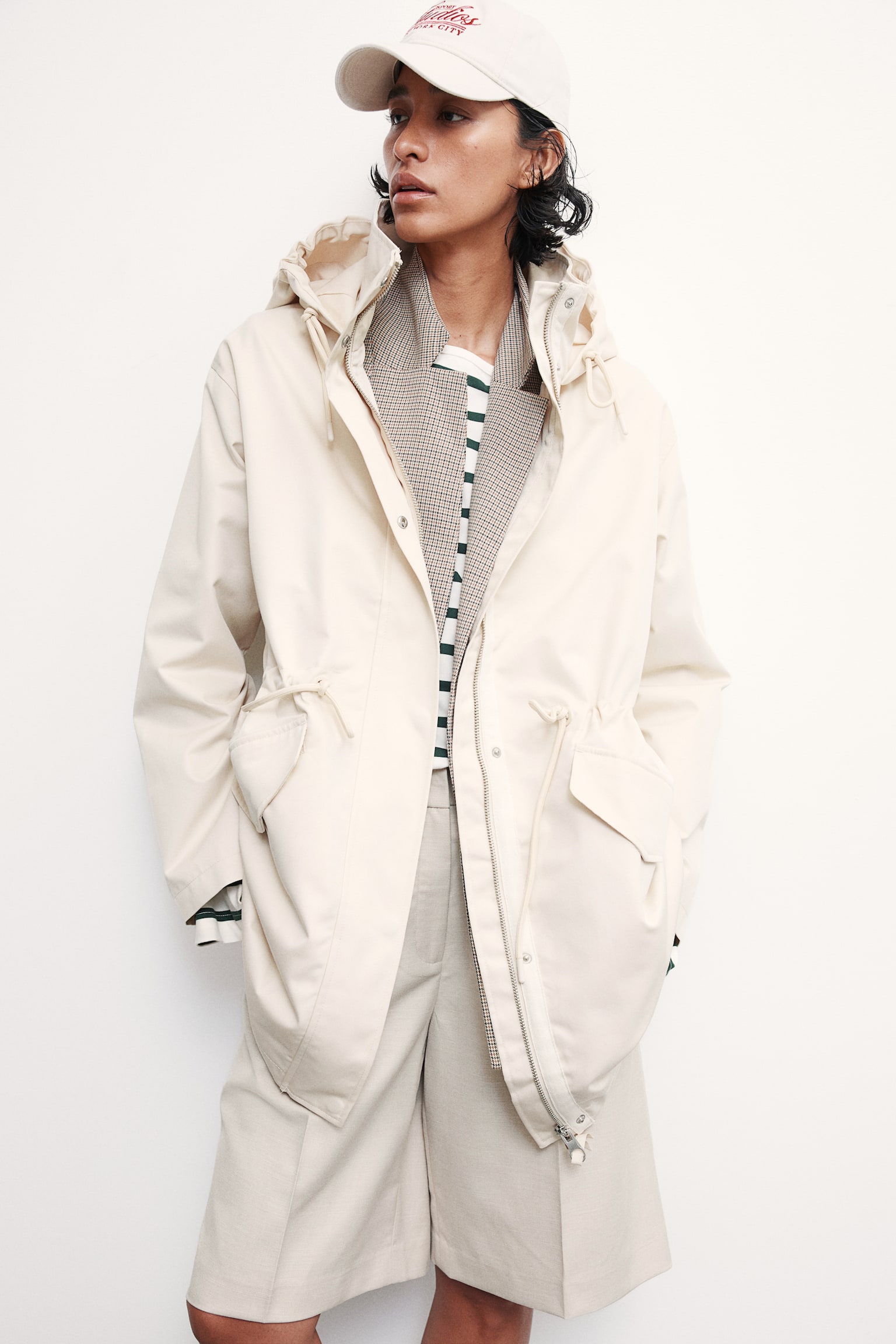 Oversized hooded parka - Light beige/Black - 1