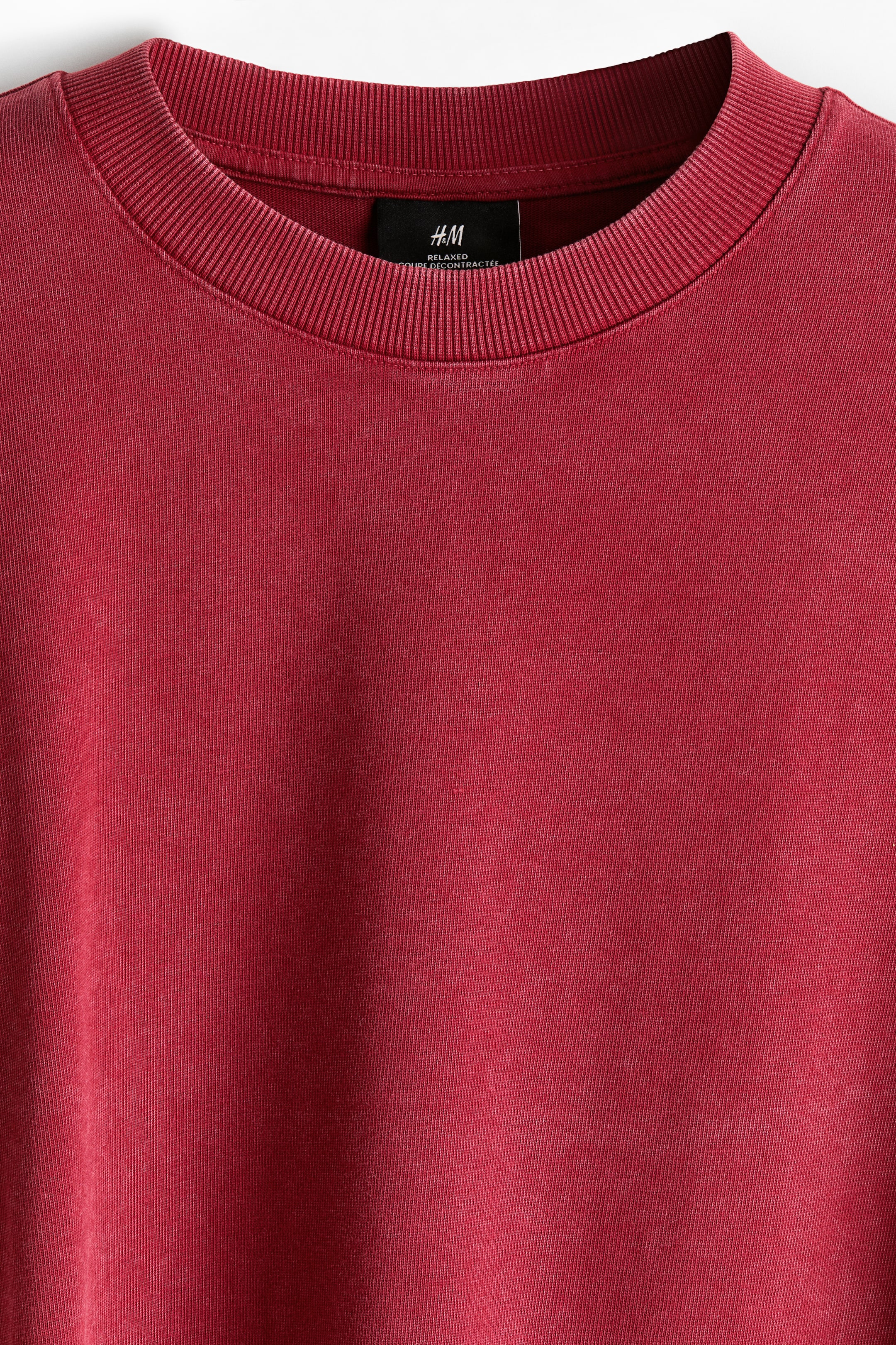 Boxy Relaxed-Fit Long-Sleeved T-Shirt