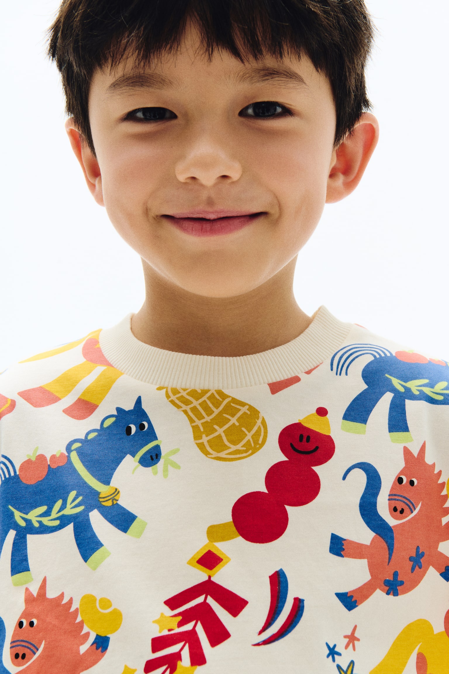 Bộ 2 món áo thun và quần short - Màu trắng/Hoa văn - 3