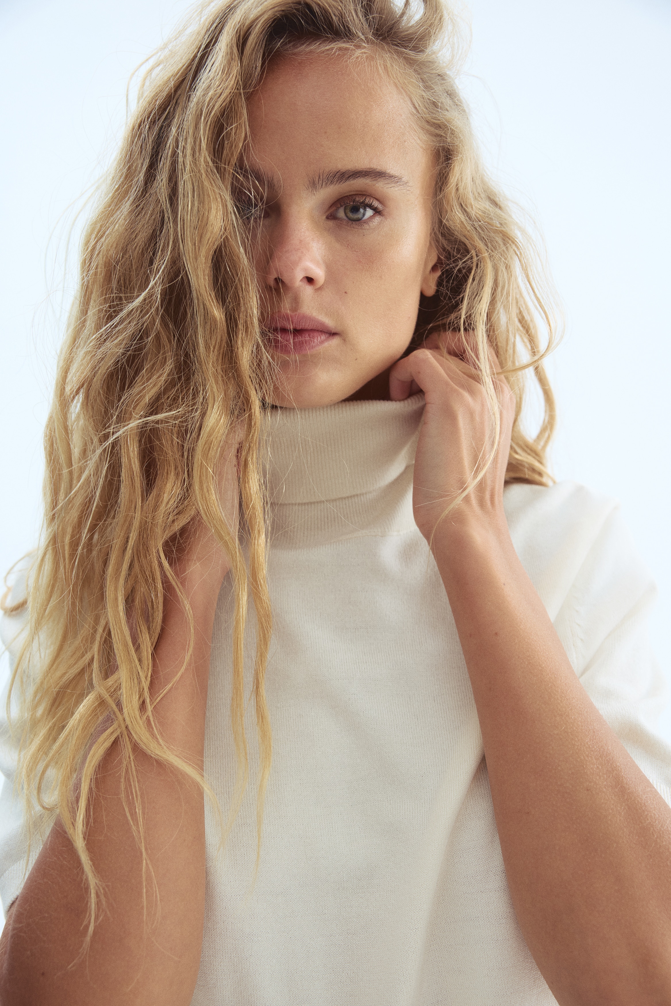 半袖タートルネック | Tシャツ＆ロールネックトップス | H&M JP