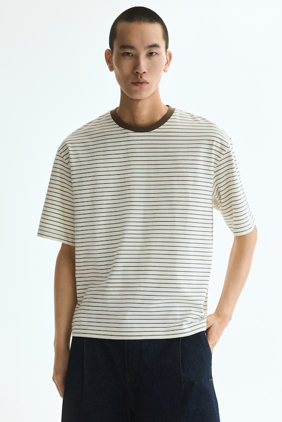 Pudełkowy bawełniany T-shirt Relaxed Fit