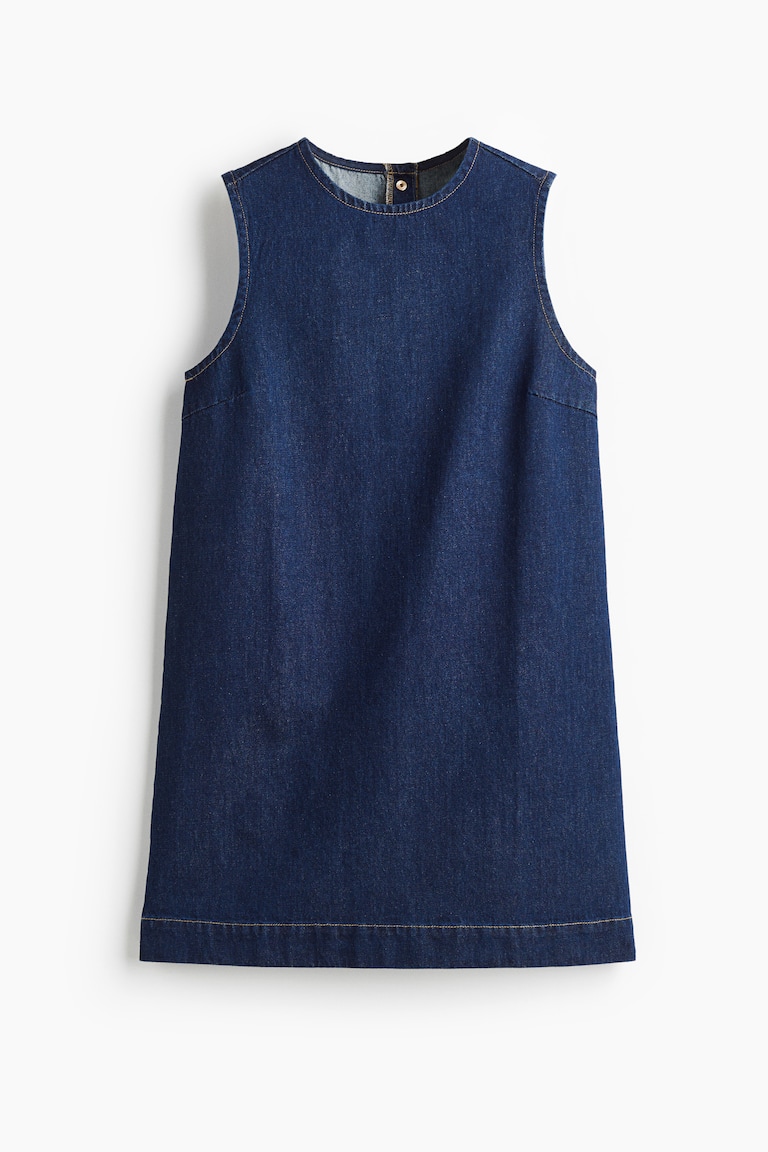 h and m denim dress Women's Light blue A-Line Denim Features a fitted bodice and a flared skirt. Summer Style Outfit Check with