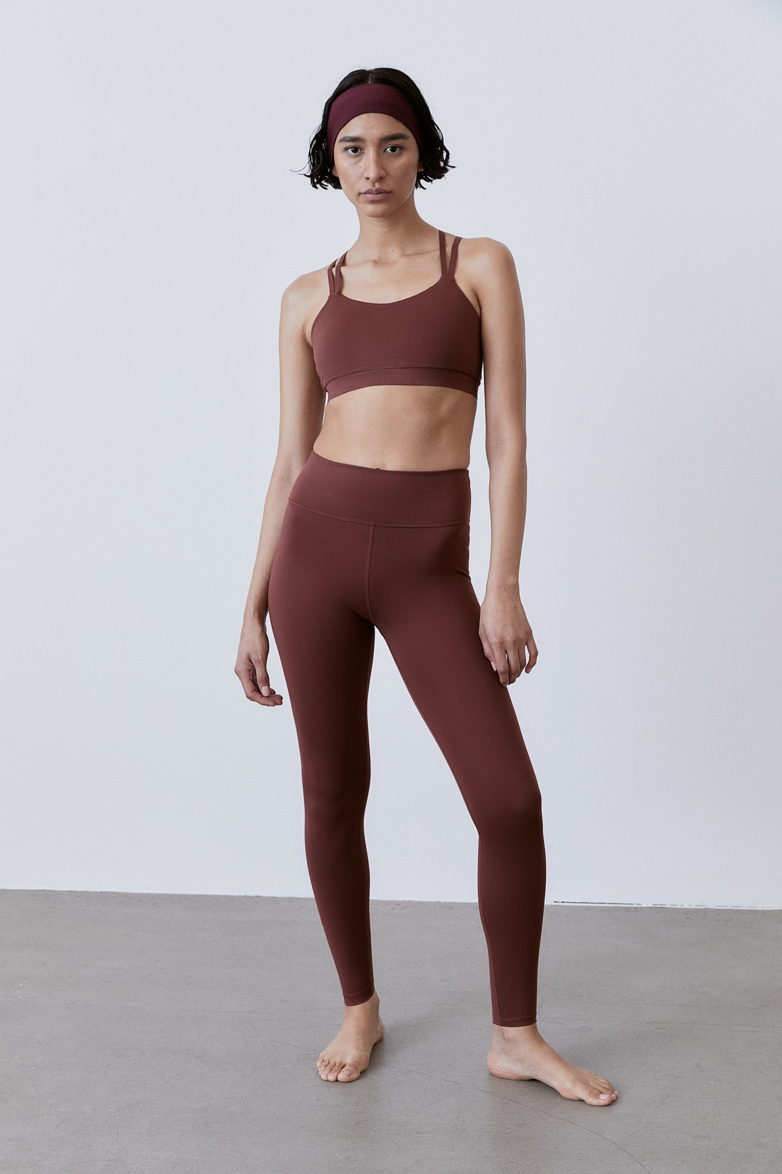 Light Support Sports Bra In SoftMove™ - Rust brown/White/Dusty purple/Black - 5