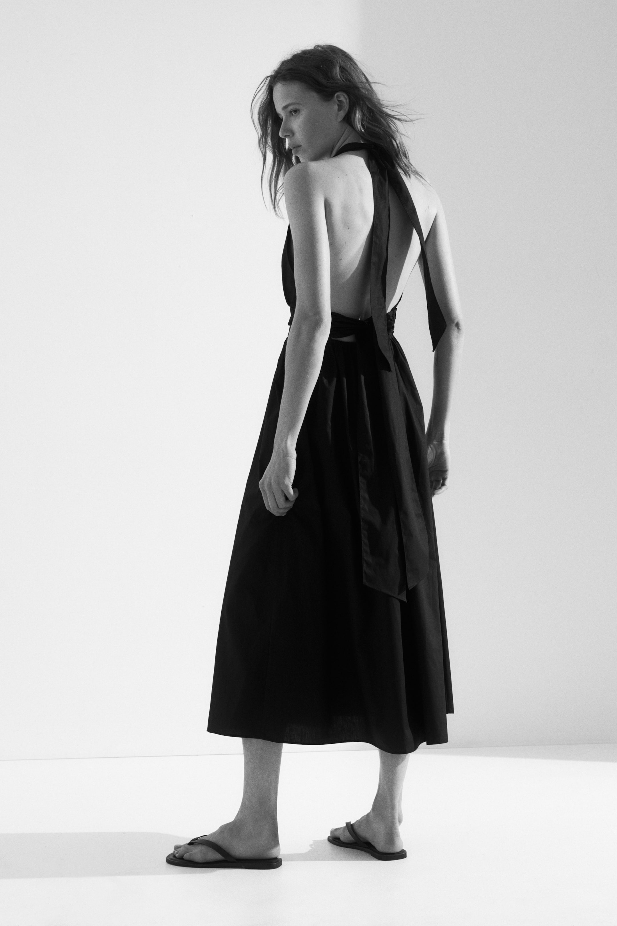Женские платья H&M Cotton Halterneck Dress — фото 3