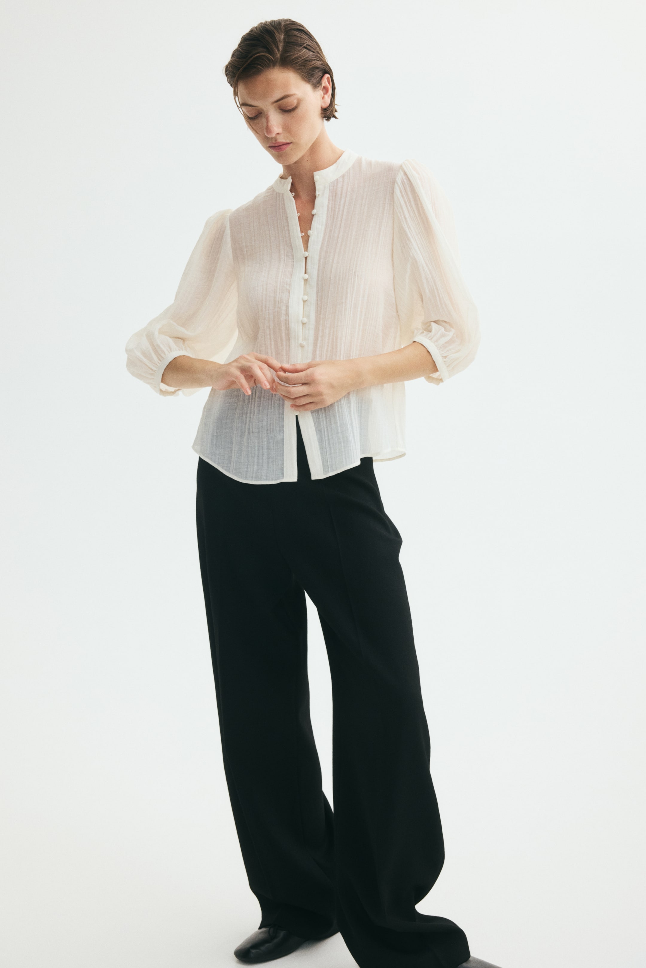 Balloon-Sleeved Blouse