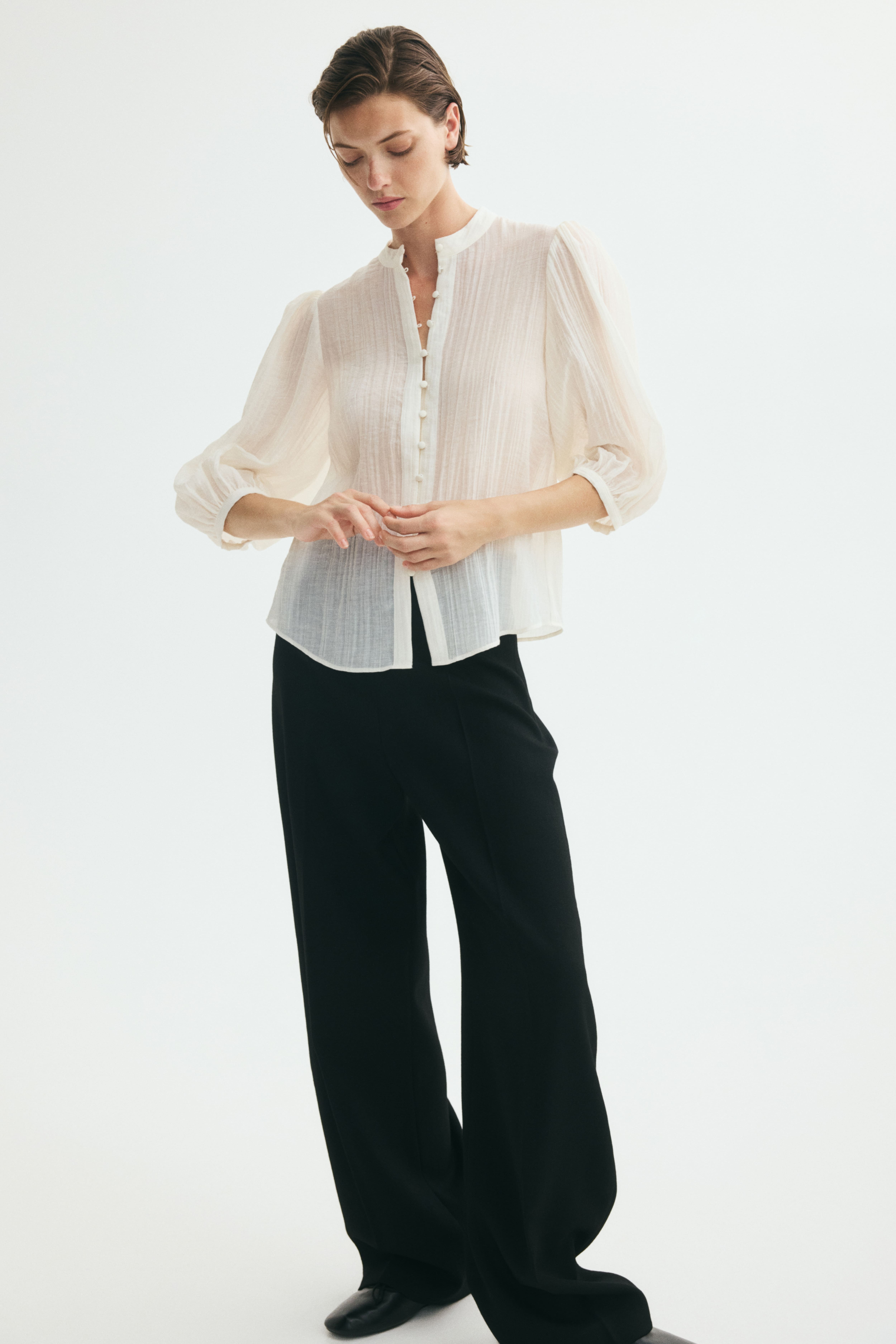 Balloon-Sleeved Blouse
