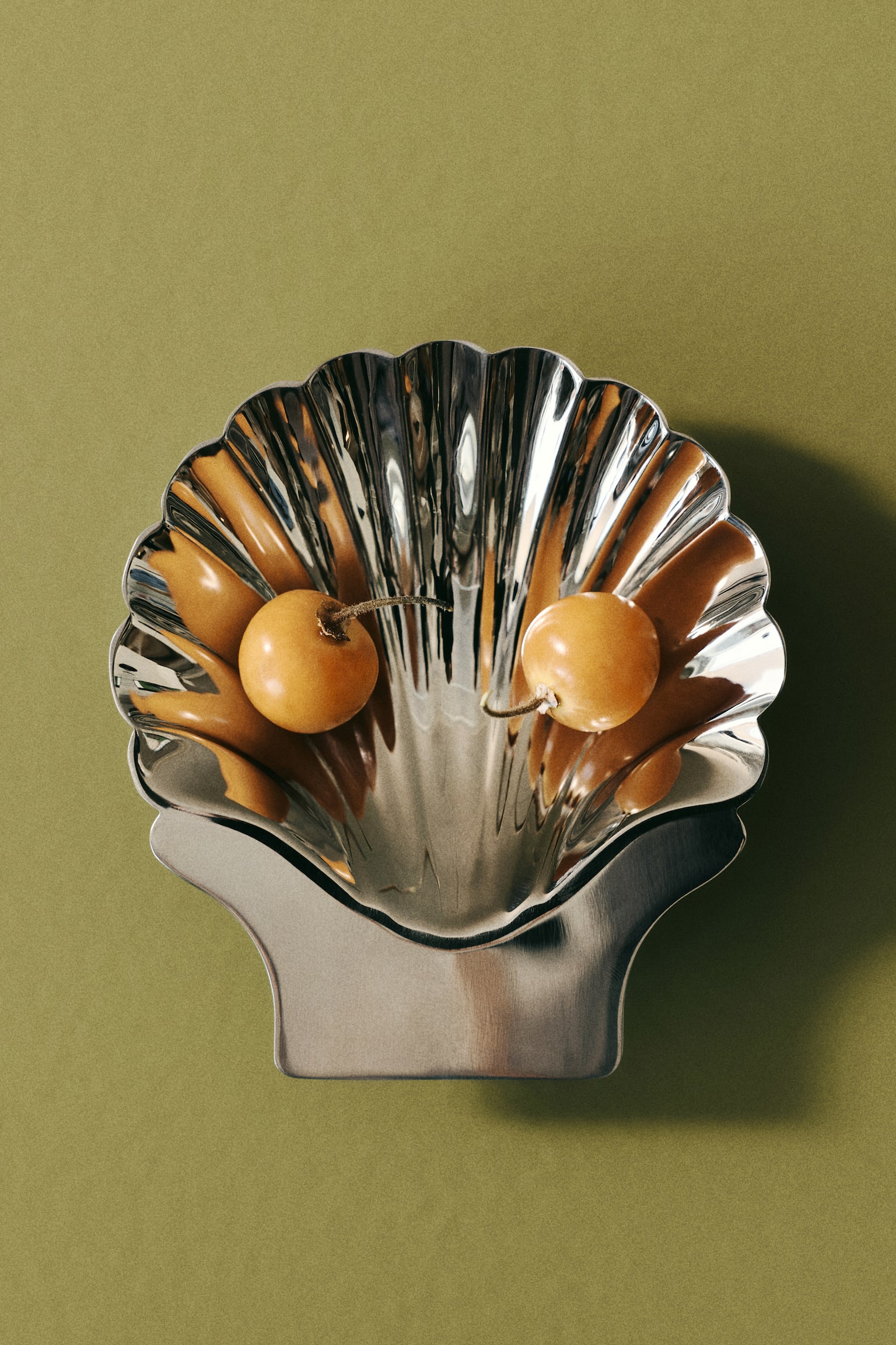 Small seashell-shaped serving bowl - Silver-coloured - 2