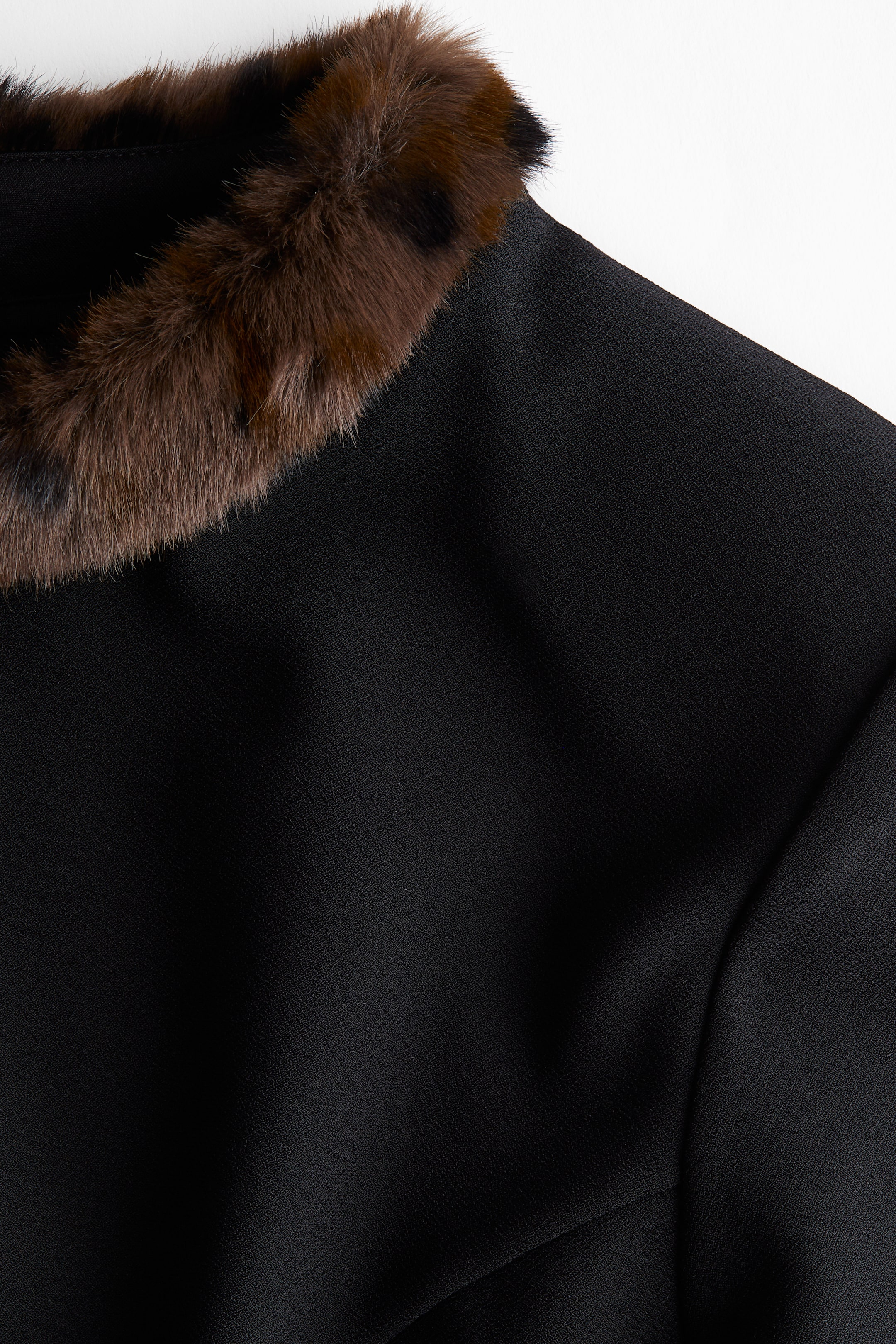 Visualizza immagine più grande: Abito aderente - Nero/marrone | H&M IT 6