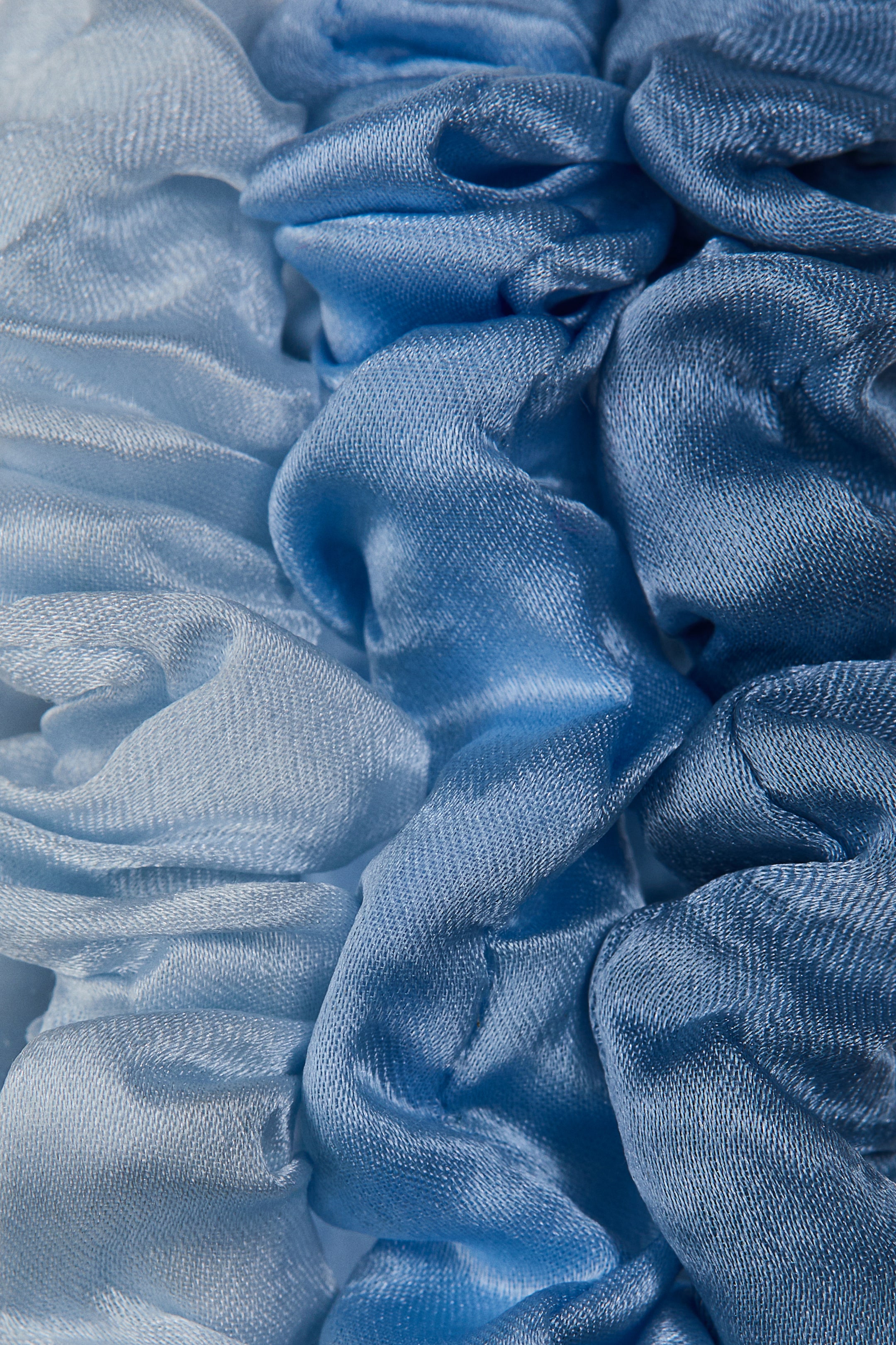 Nagyobb kép megtekintése: 3 db-os selyem hajgumi szett - Világoskék - Beauty all | H&M HU 2