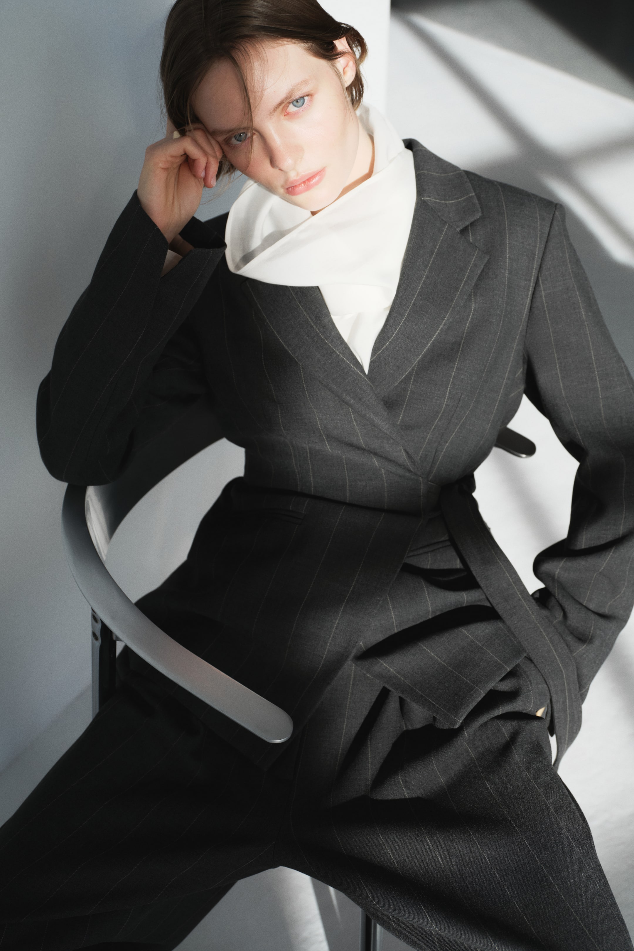 View larger image: Wrap blazer - Dark grey/Pinstriped - Ladies | H&M IN 1