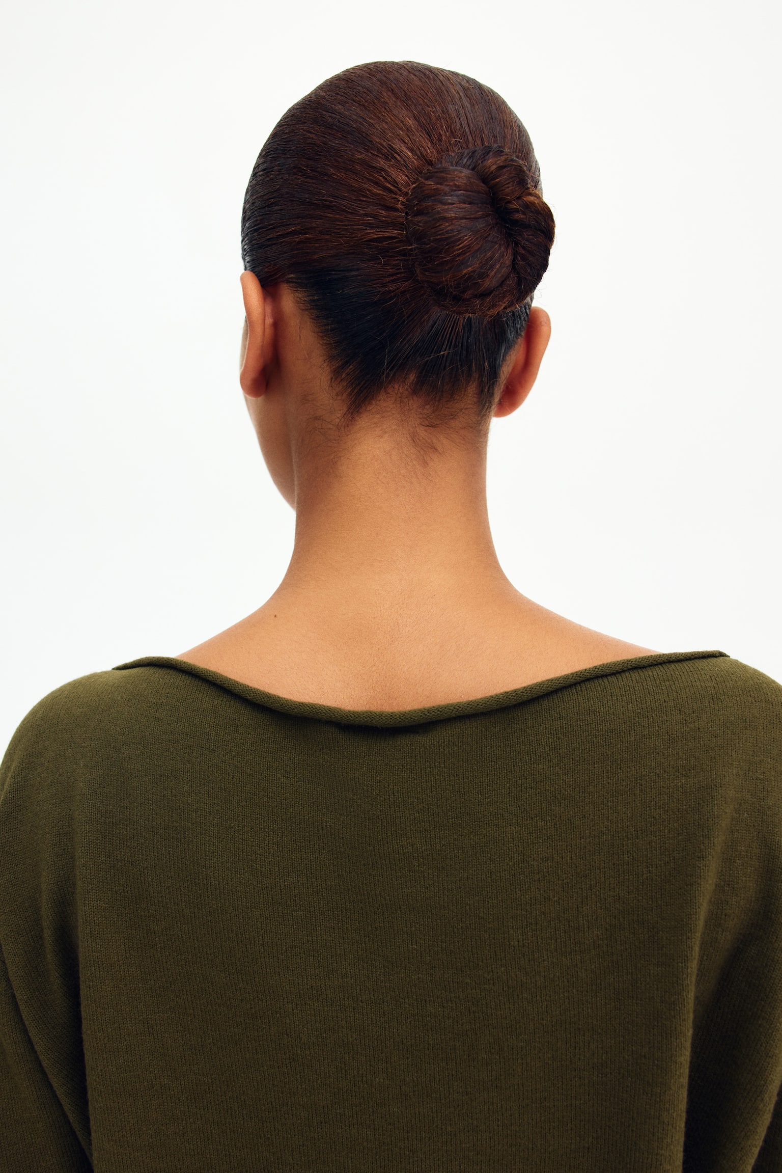 Schulterfreier Pullover - Olivgrün/Hellgelb/Hellrosa/Marineblau/Weiss - 5