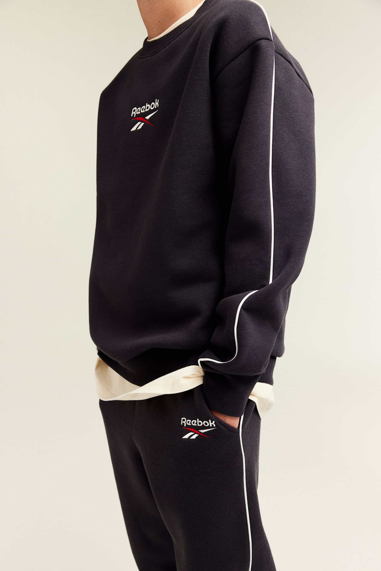 Embroidered-detail sweatshirt - Dark grey/Reebok - 4