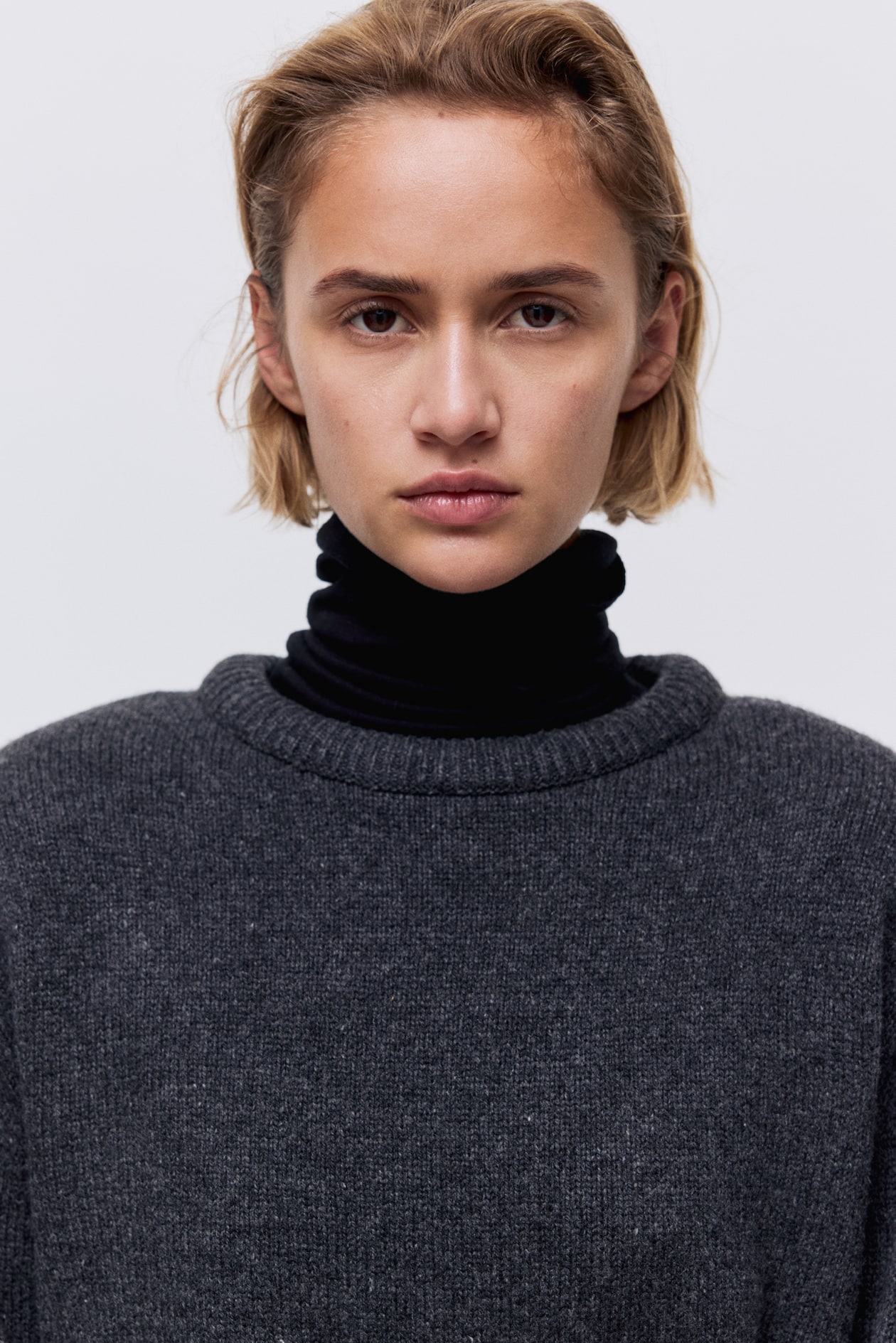 Wool Sweater - image 4