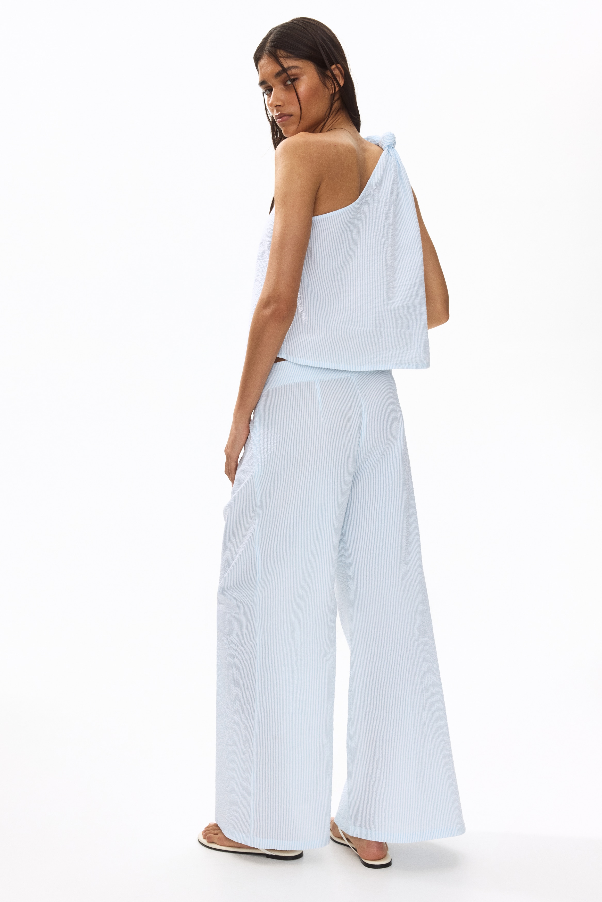 Wide seersucker trousers - Light blue