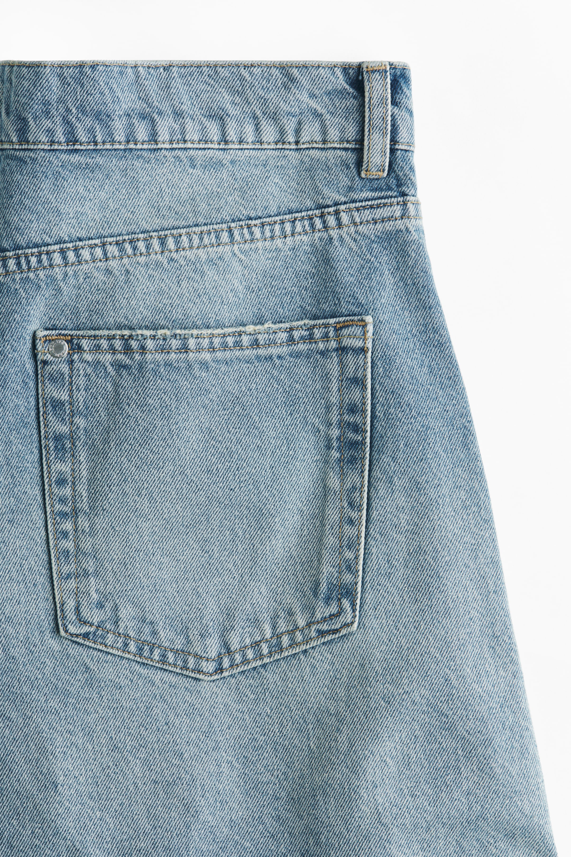 Baggy Barrel-Leg Jeans