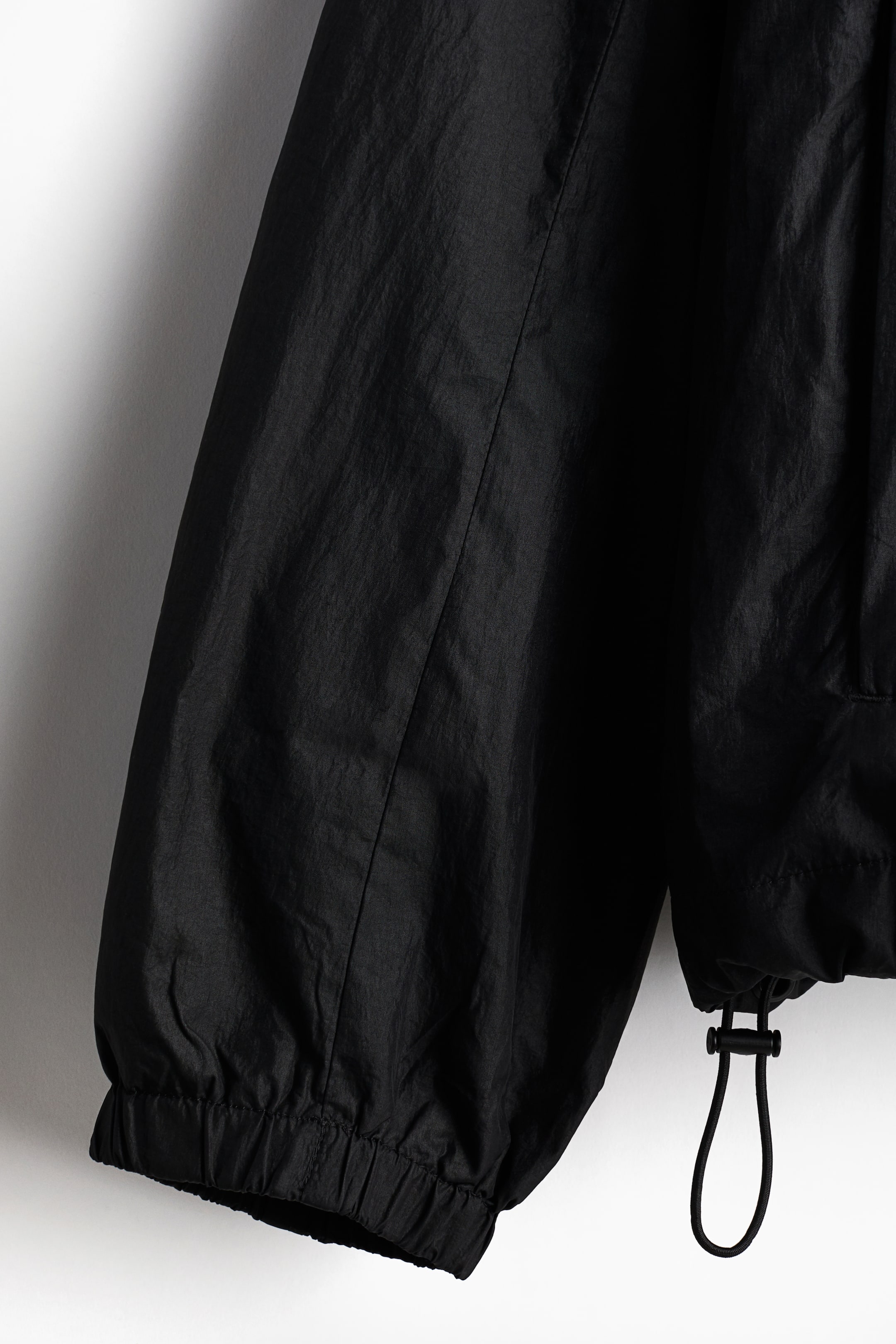 Regular Fit Water-Repellent Windbreaker