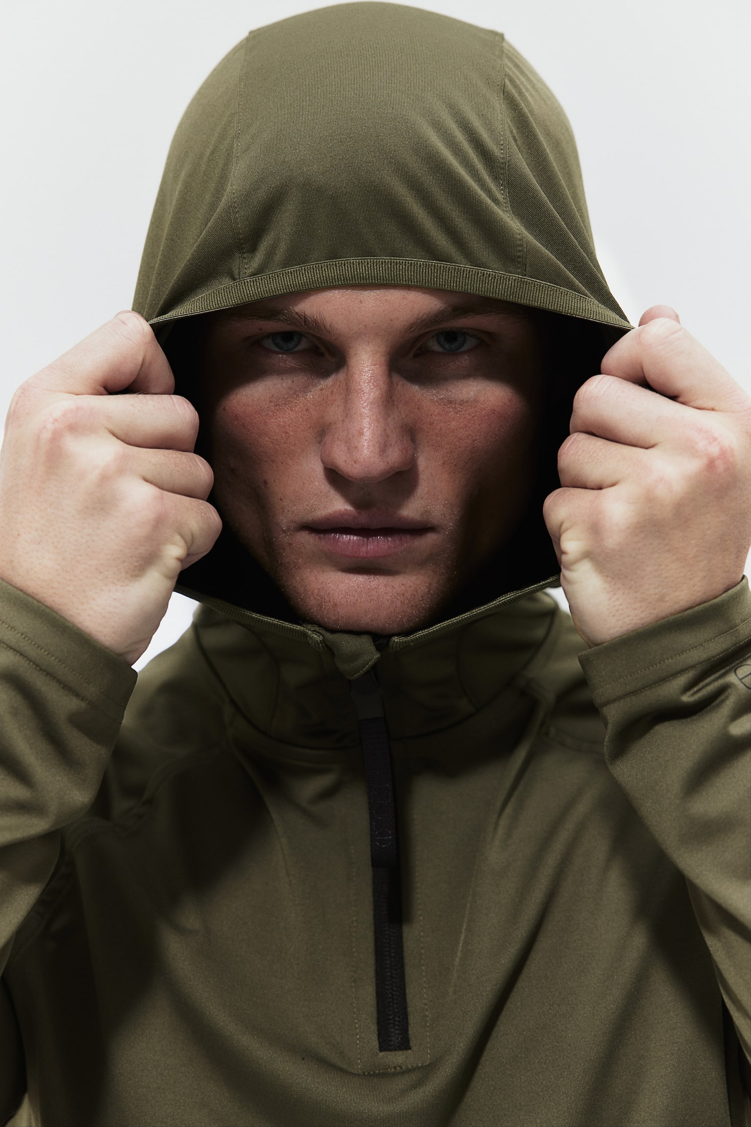 Regular Fit Half Zip Activewear Hoodie In DryMove™ - Khaki green/Training/Black - 1