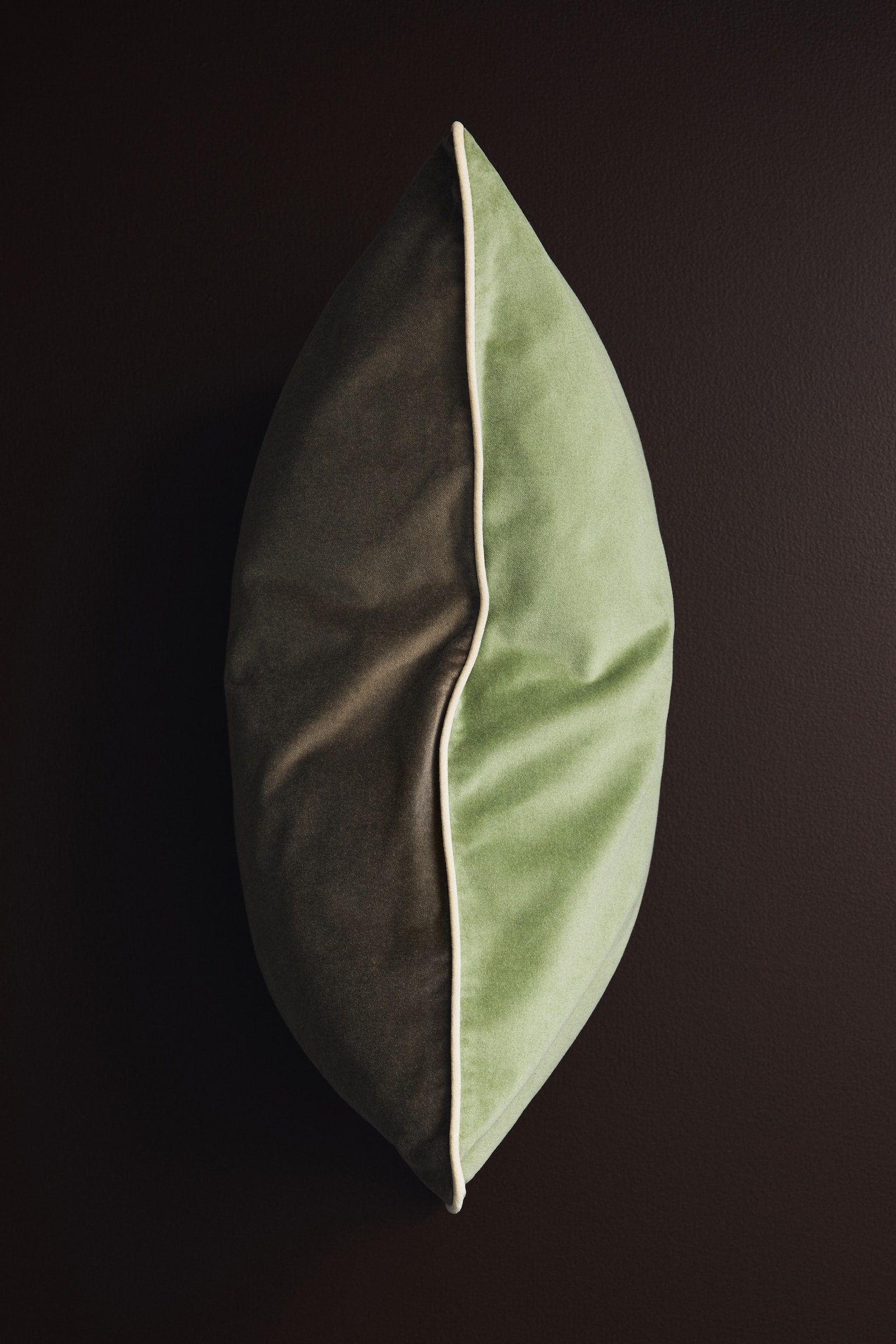 Piping-detail velvet cushion cover - Light green/Greige/Light beige/Brown/Old rose/Light dusty pink - 2