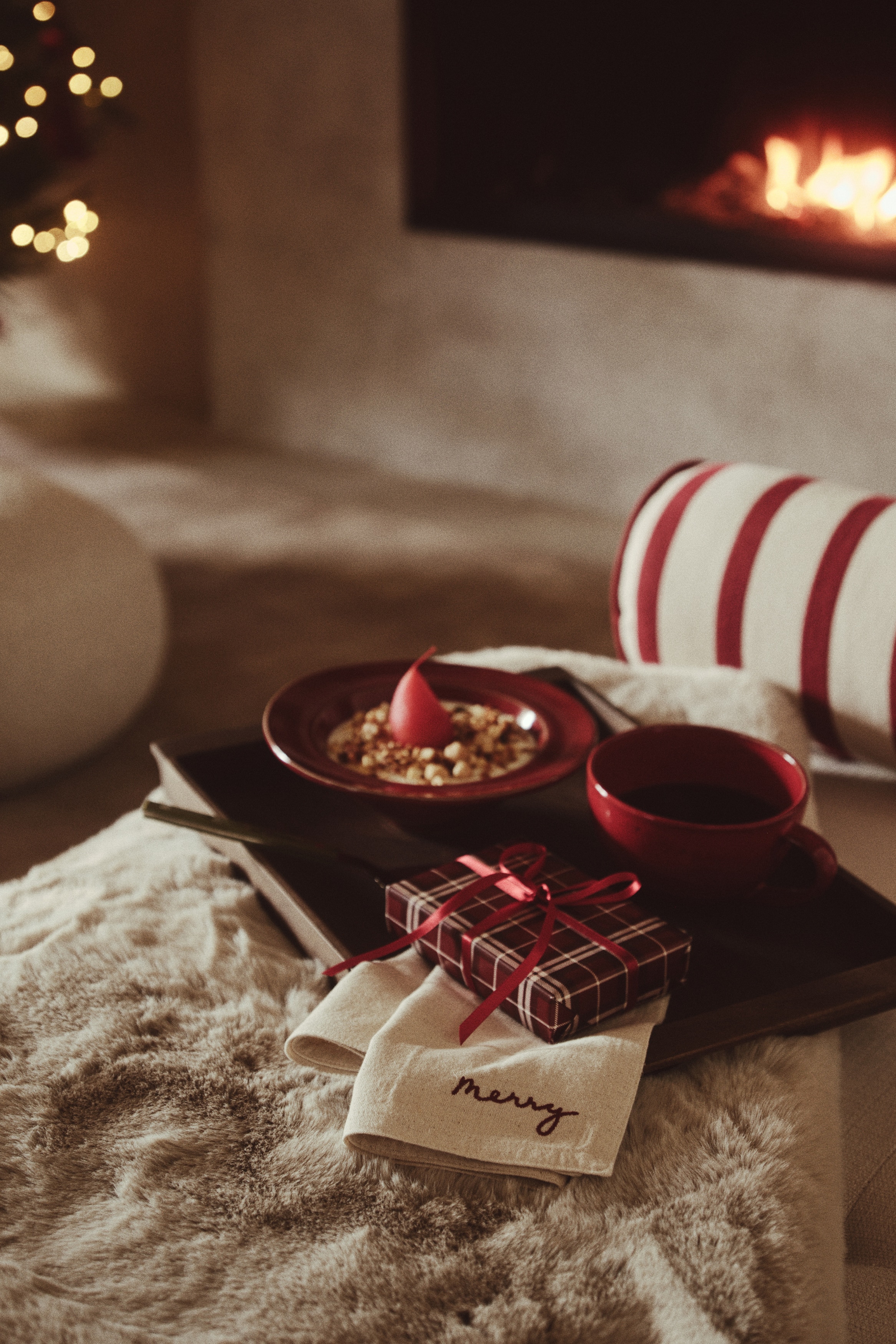 4-pak serviet med broderet detalje - Lys beige/Merry