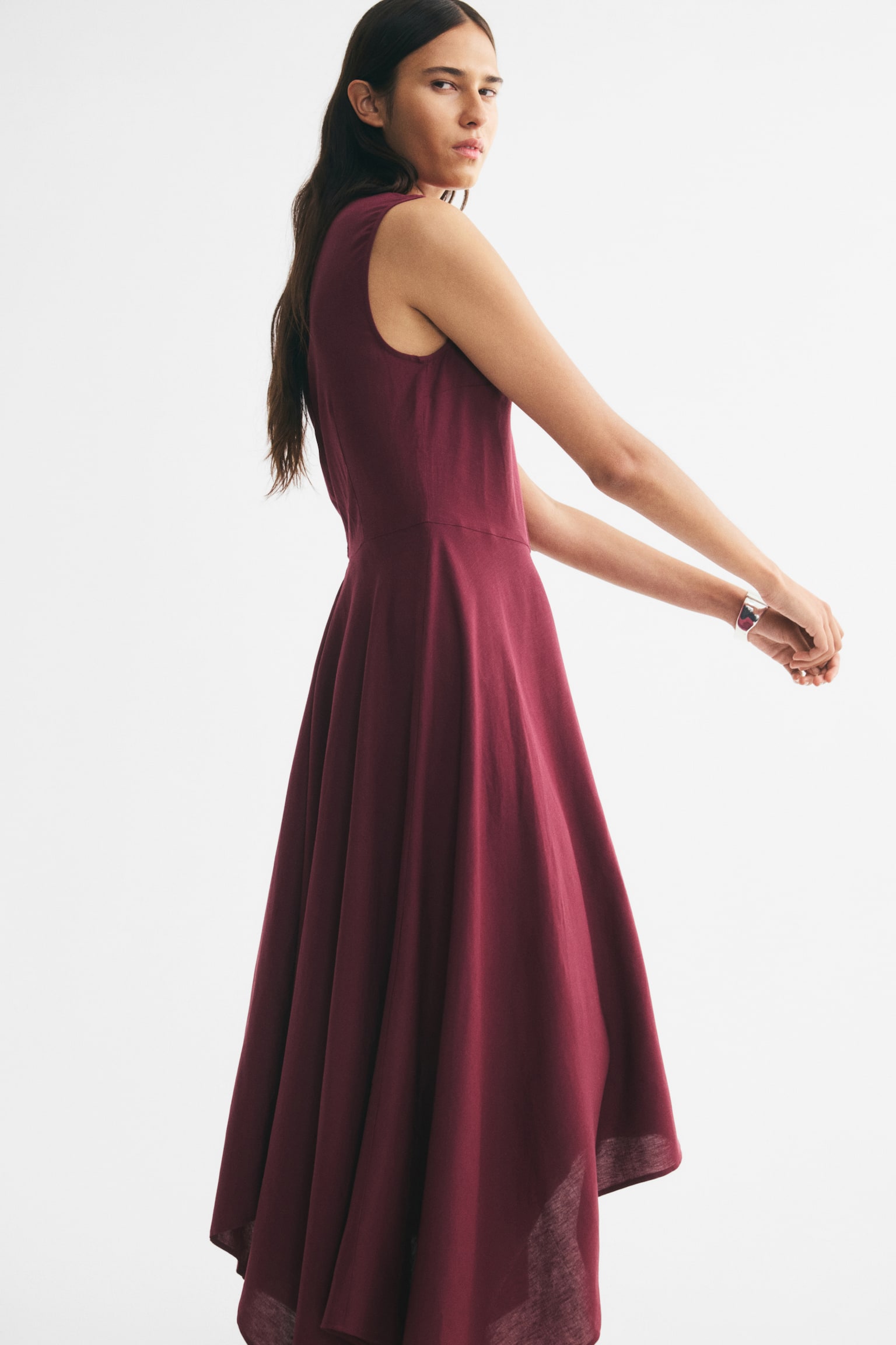 Женское платье H&M Linen-Blend Flared-Skirt, цвет: Тёмный красный — фото 4