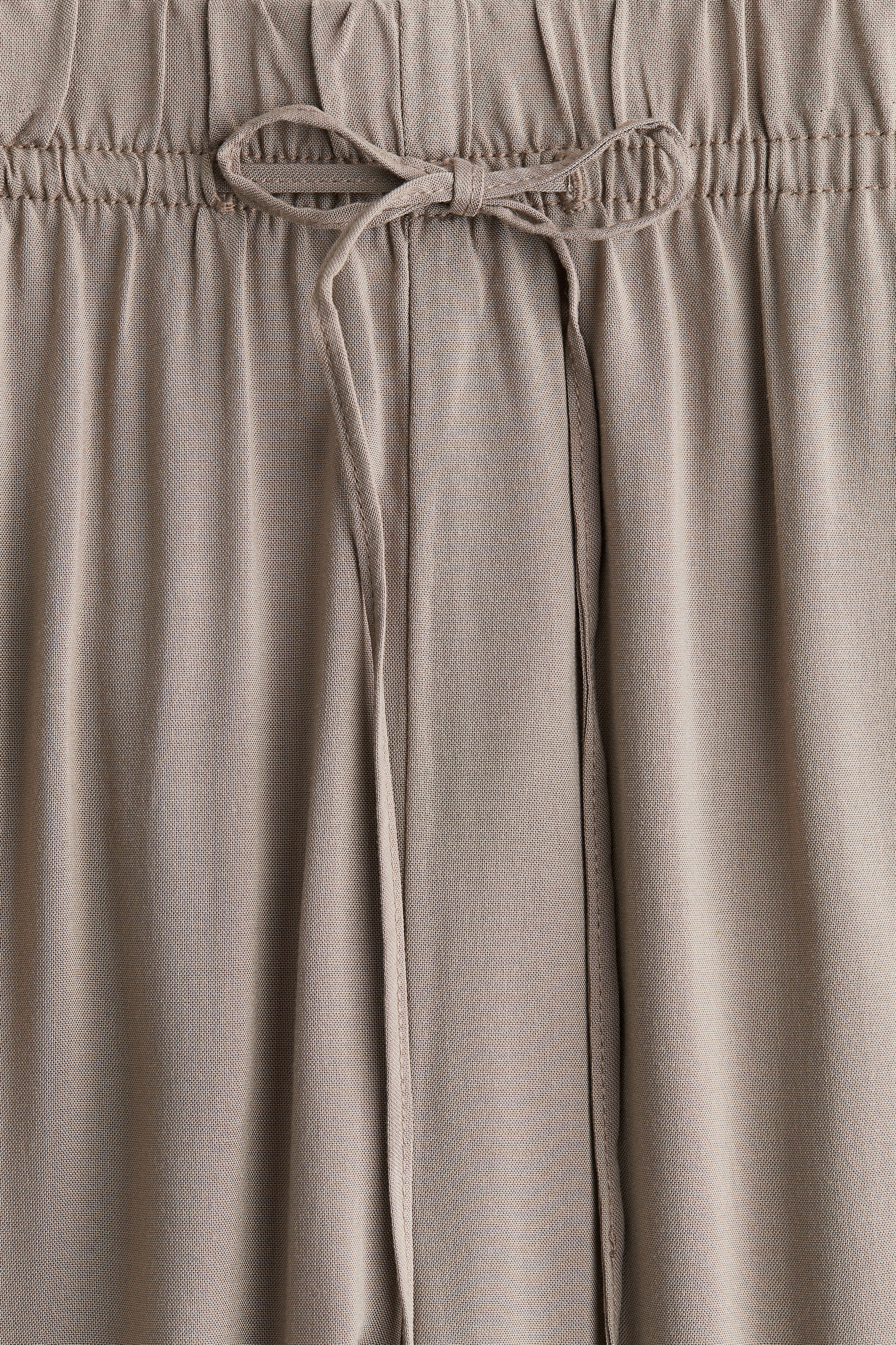 Wide pull-on trousers