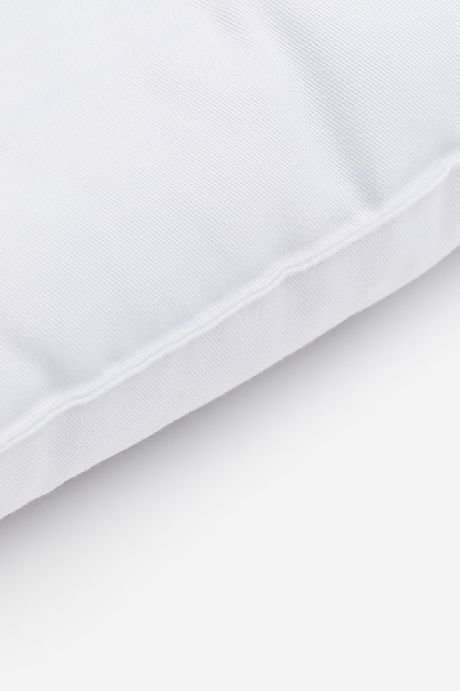 Polyester-filled inner cushion - White - 2