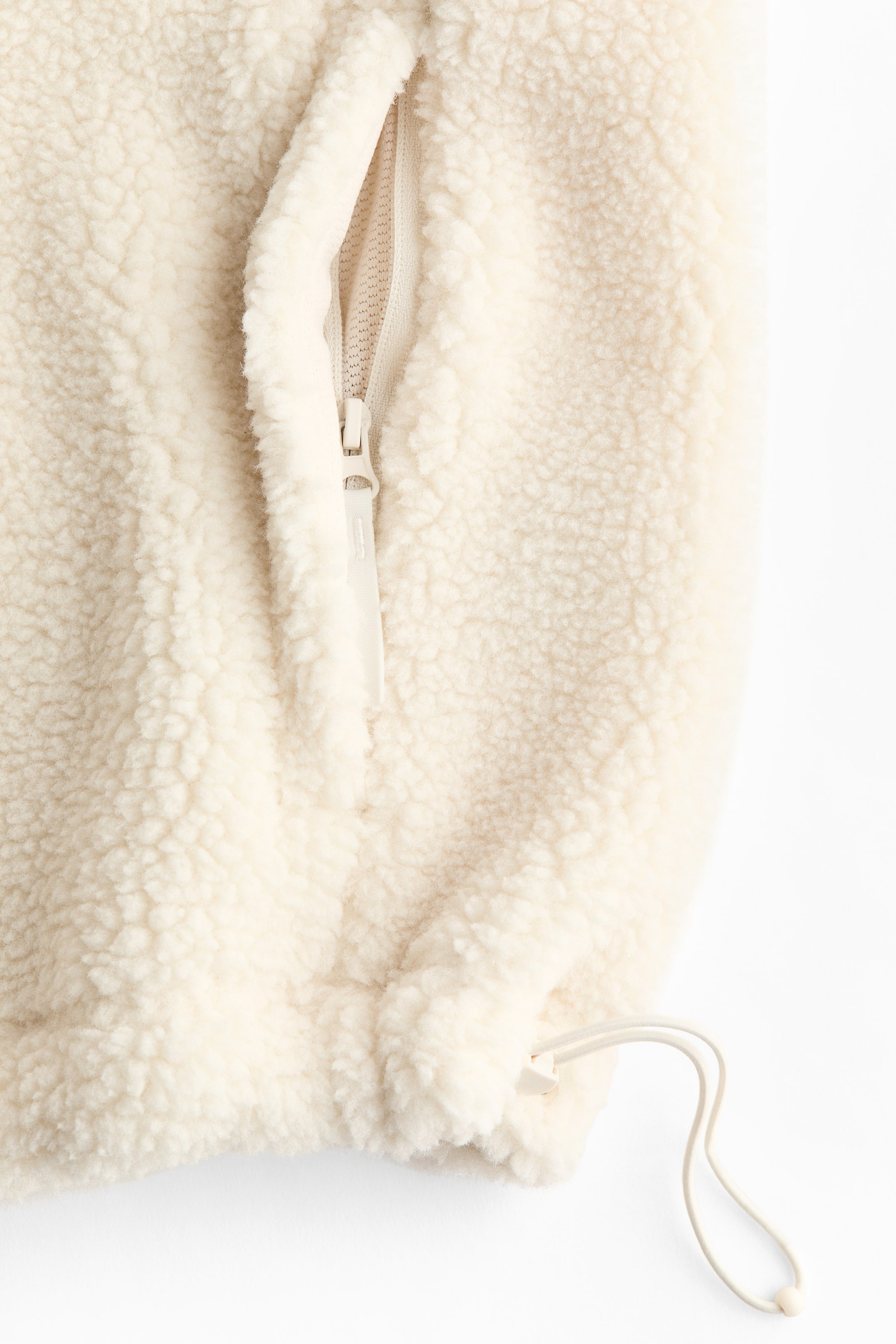 Женские куртки H&M Loose-Fit Hooded Teddy Fleece Activewear Jacket — фото 2