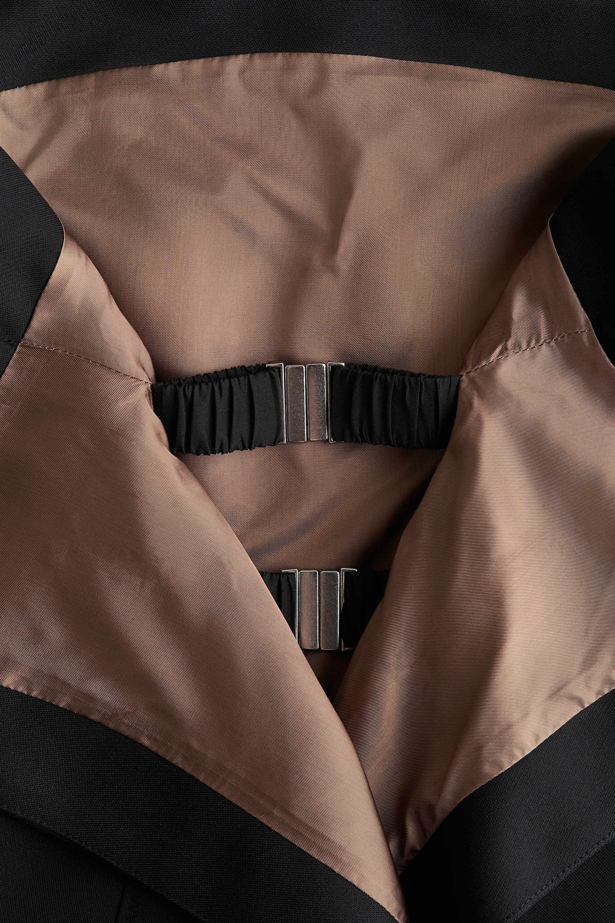 View larger image: Open-back bandeau top - Black - Ladies | H&M IE 8