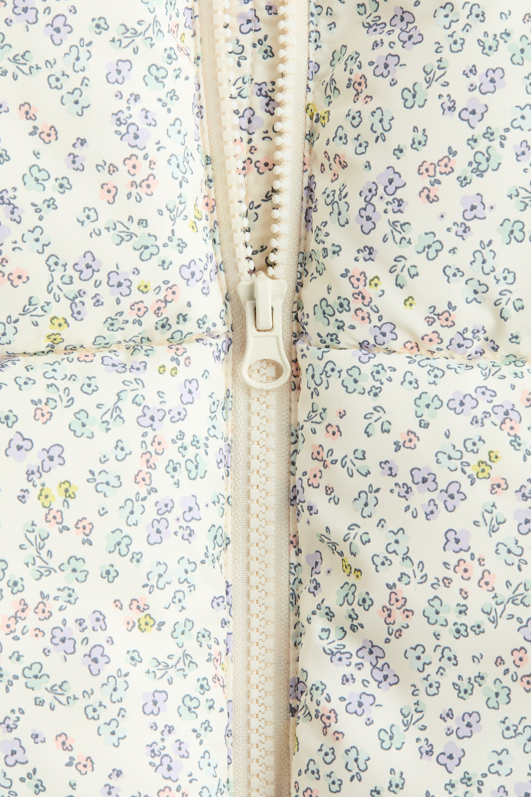 View larger image: Puffer gilet - Light beige/Floral - Kids | H&M IN 2