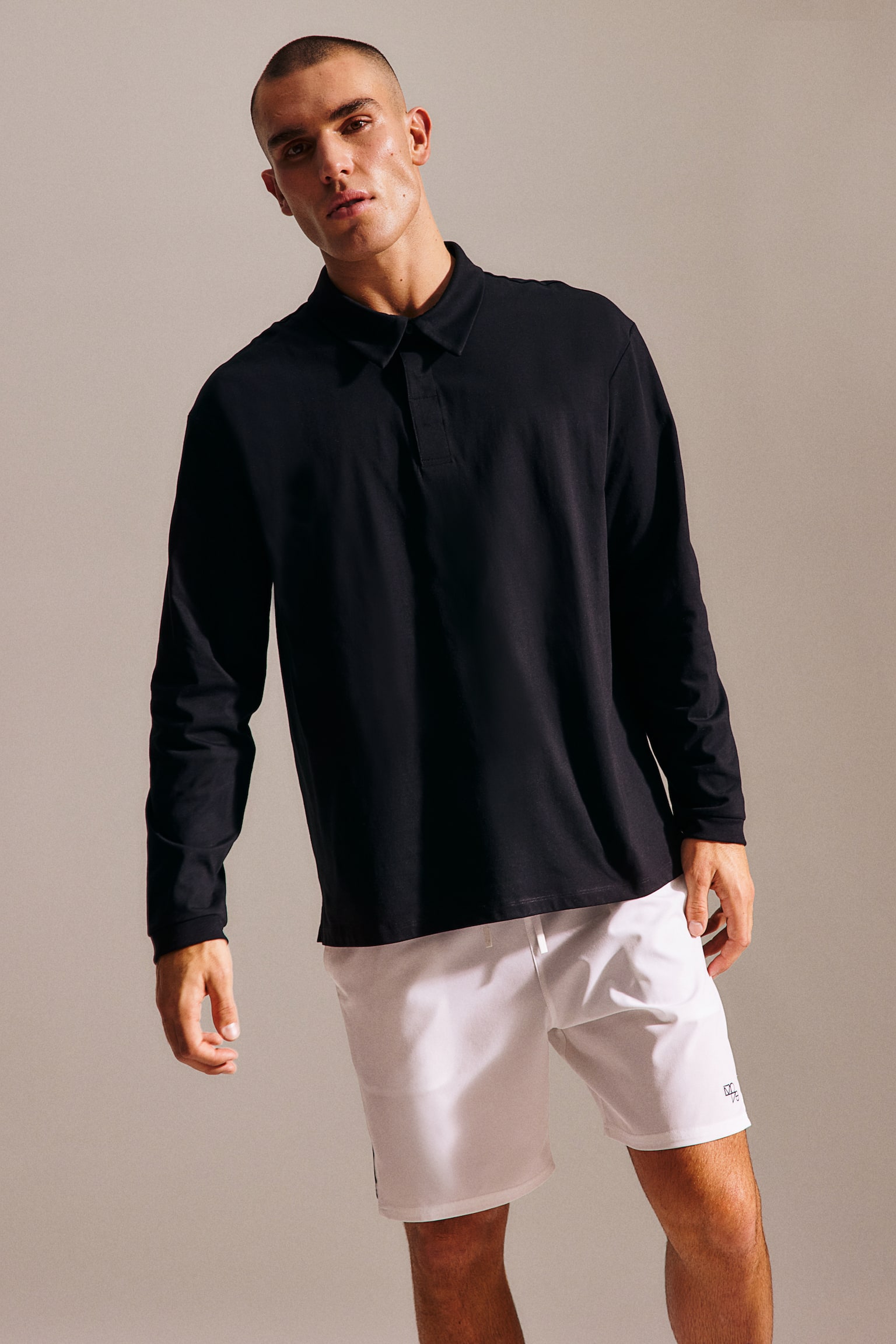 Loose Fit Activewear Polo Shirt In DryMove™ - Black - 1