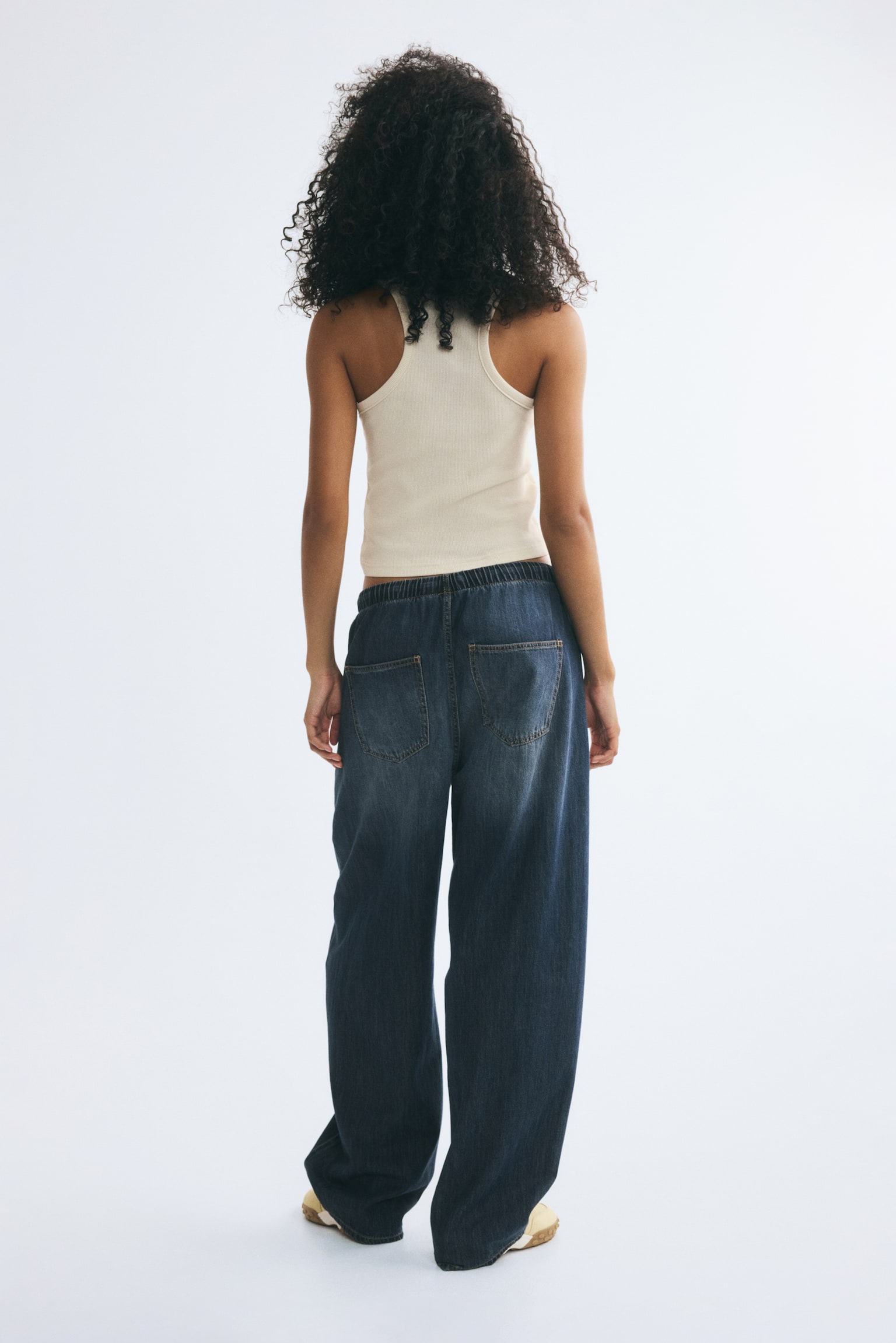 Женские брюки H&M Barrel-Leg, цвет: Тёмный джинсовый синий — фото 5