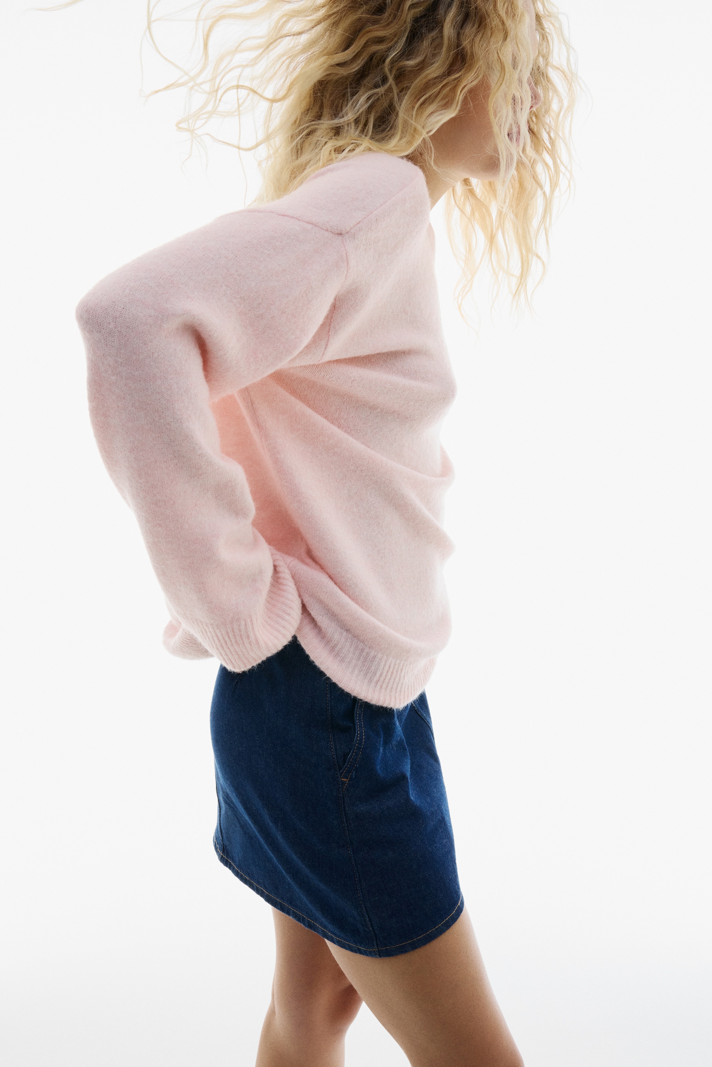 Loose-fit jumper
