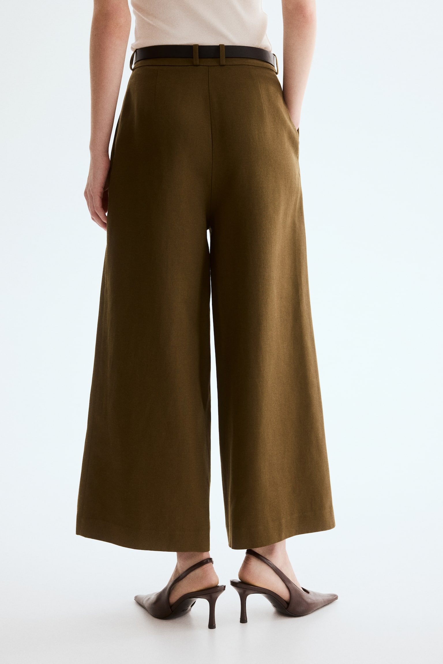 Pantaloni ampi in misto lino con cintura - Verde kaki scuro - 4