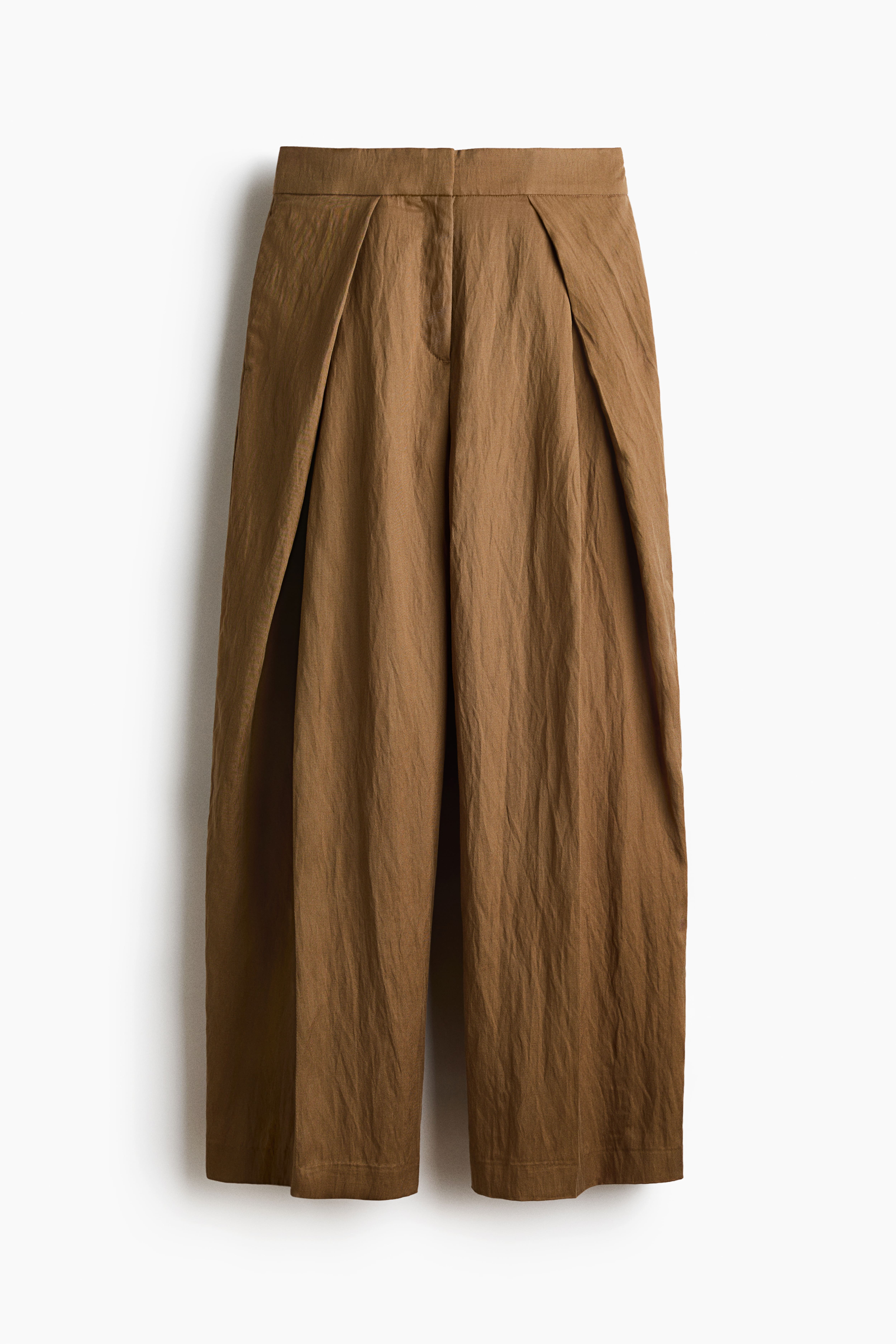 Pantalon froissé avec détails croisés