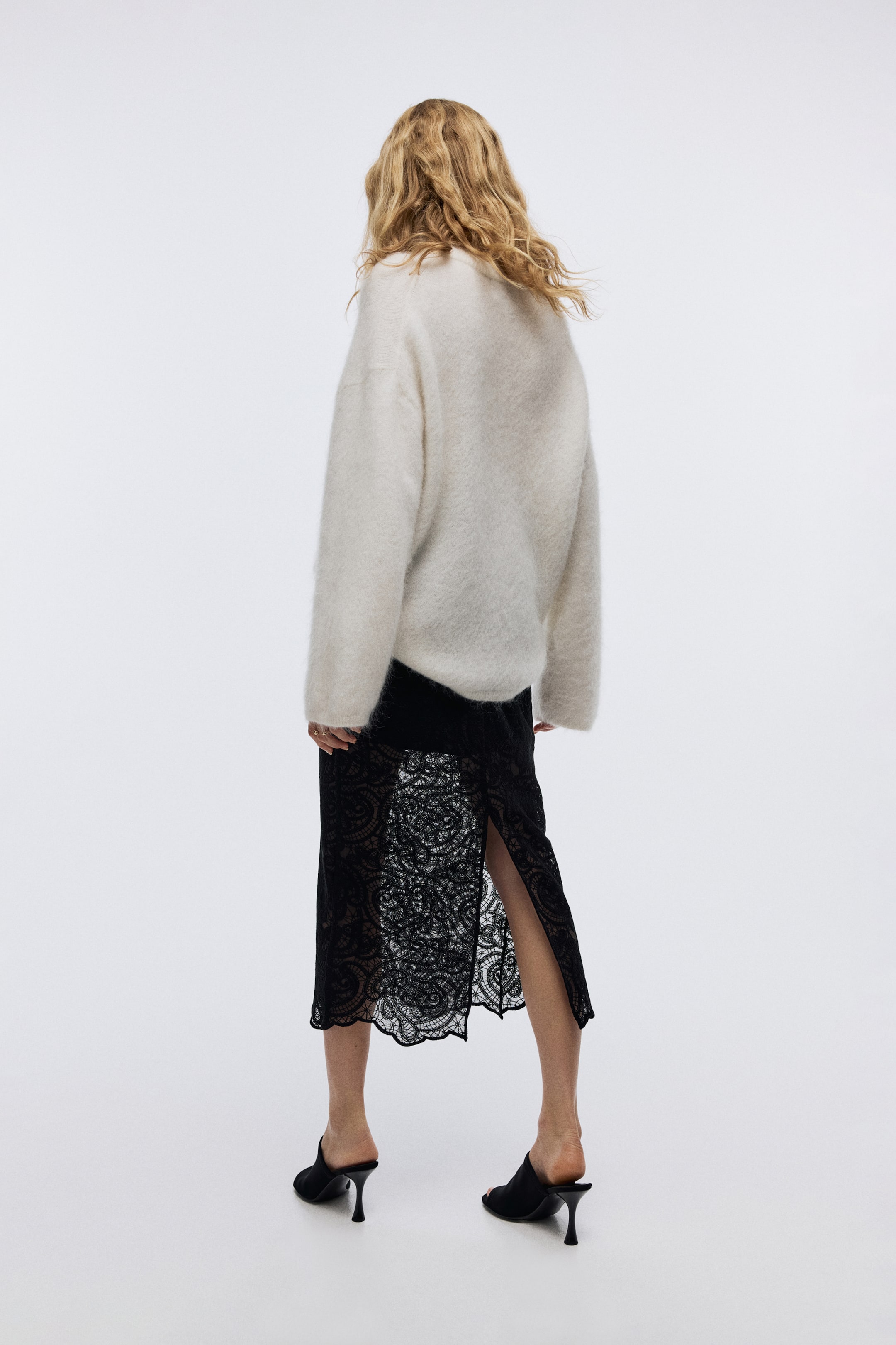 Ampliar la imagen: Falda de tubo en encaje - Black - Ladies | H&M MX 2