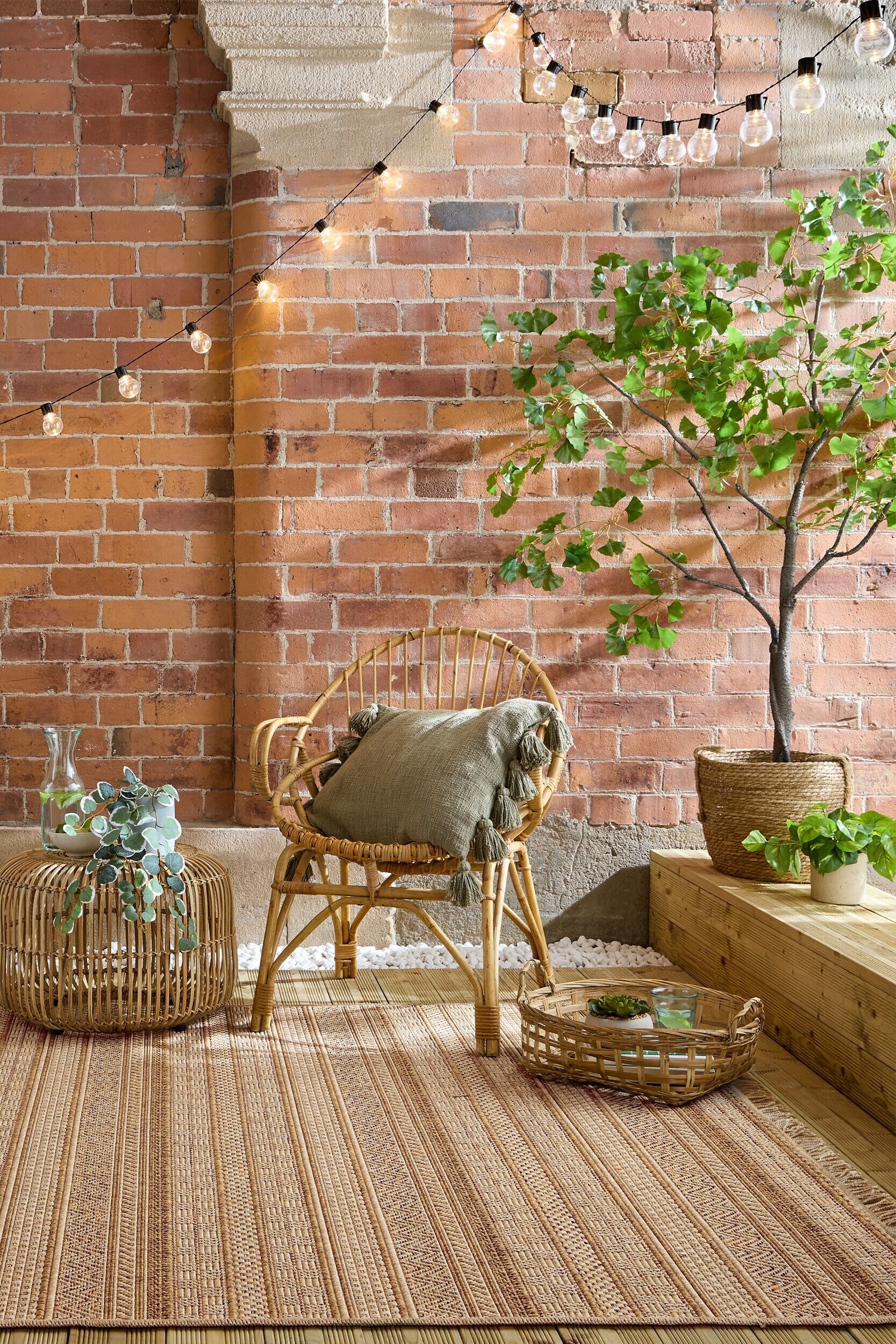 Farah Stripe Indoor Outdoor Jute Look Rug - Natural/multi