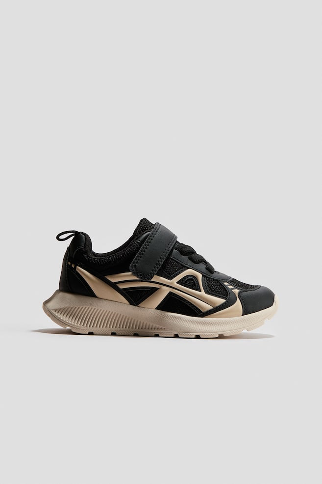 Lightweight-Sole Sneakers - Black/light beige - 1