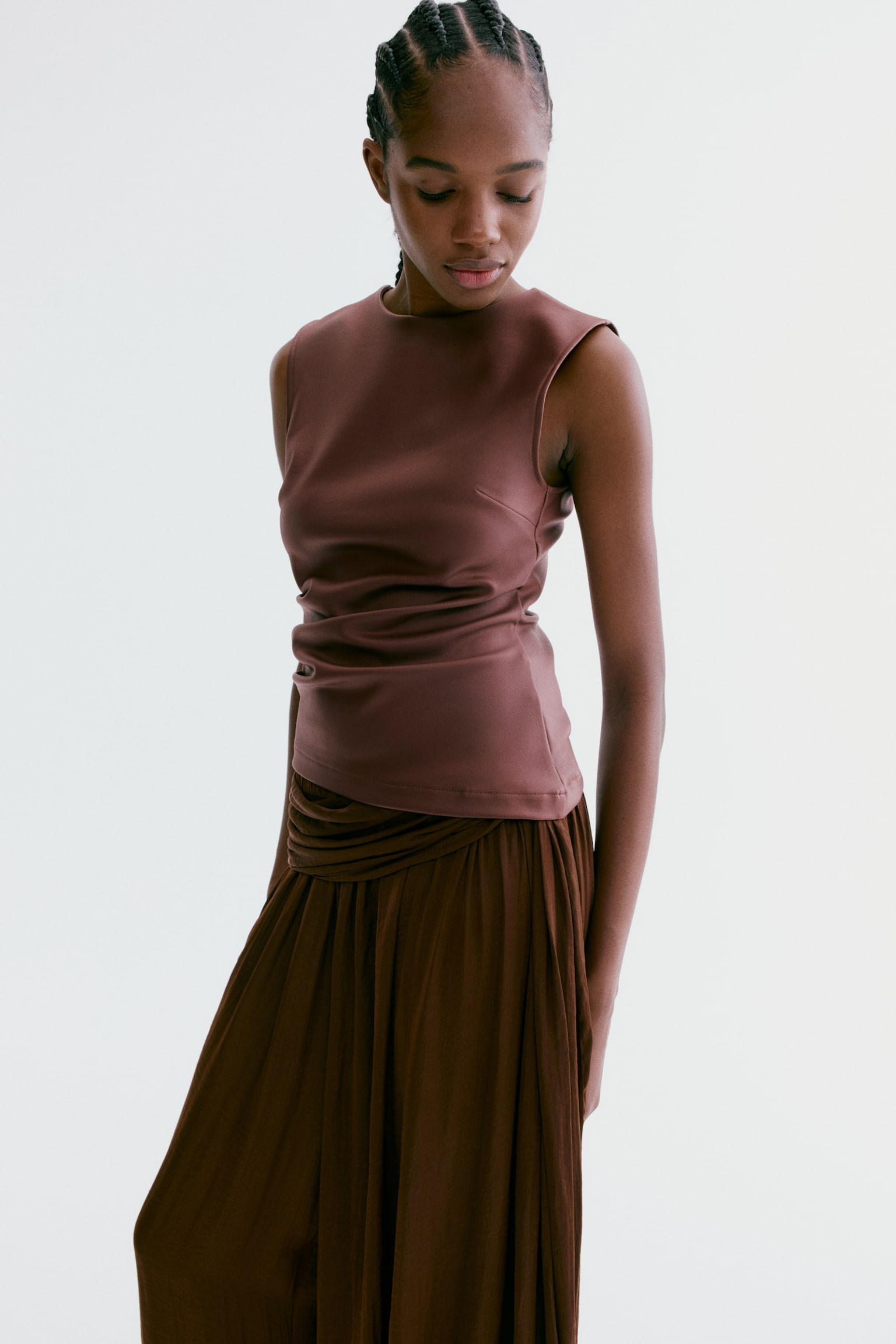 Женский топ H&M Coated Jersey Top, цвет: Тёмный коричневый — фото 3