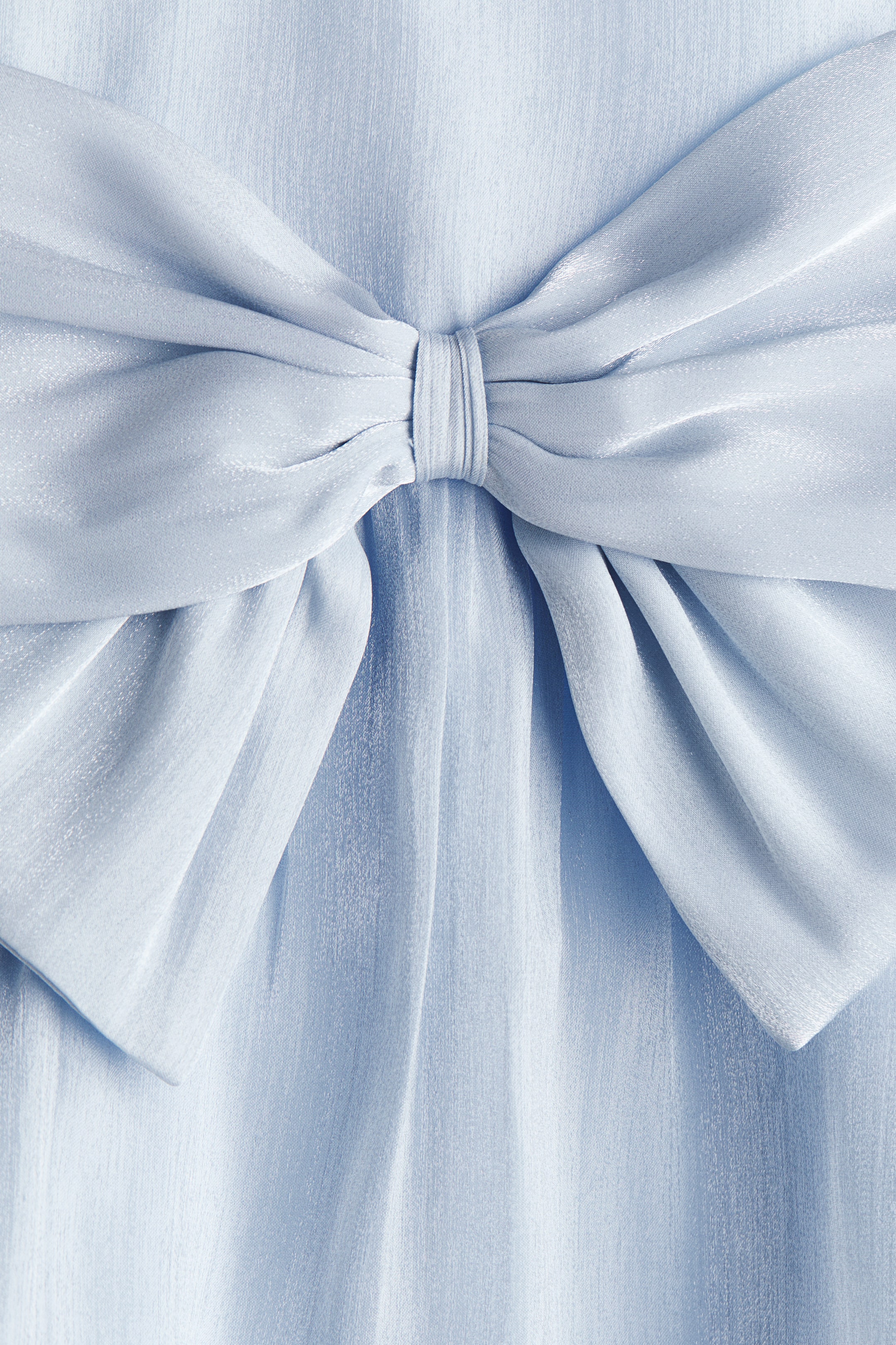 Robe en organza avec boucle