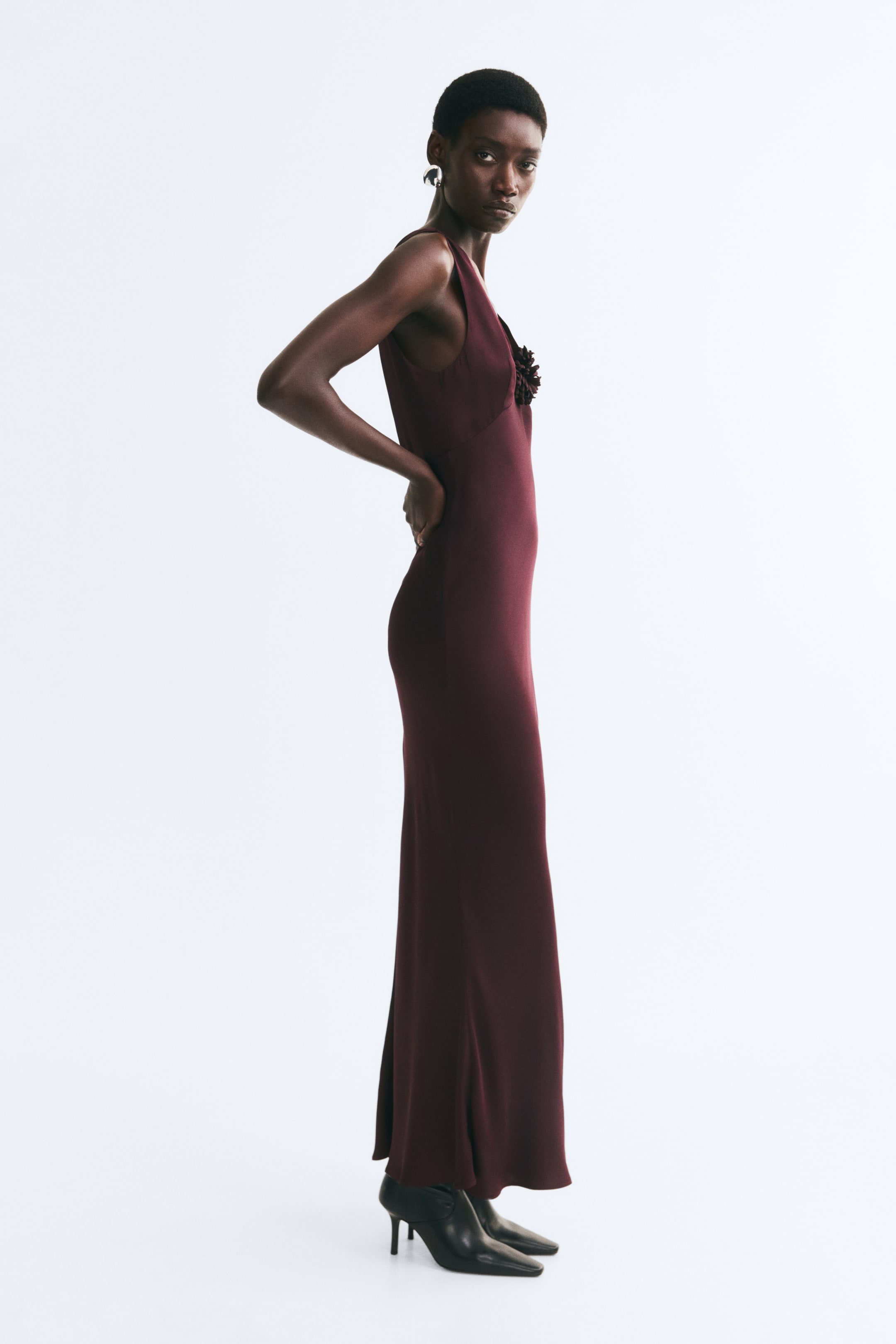 View larger image: Appliquéd satin dress - Dark plum purple - Ladies | H&M 1