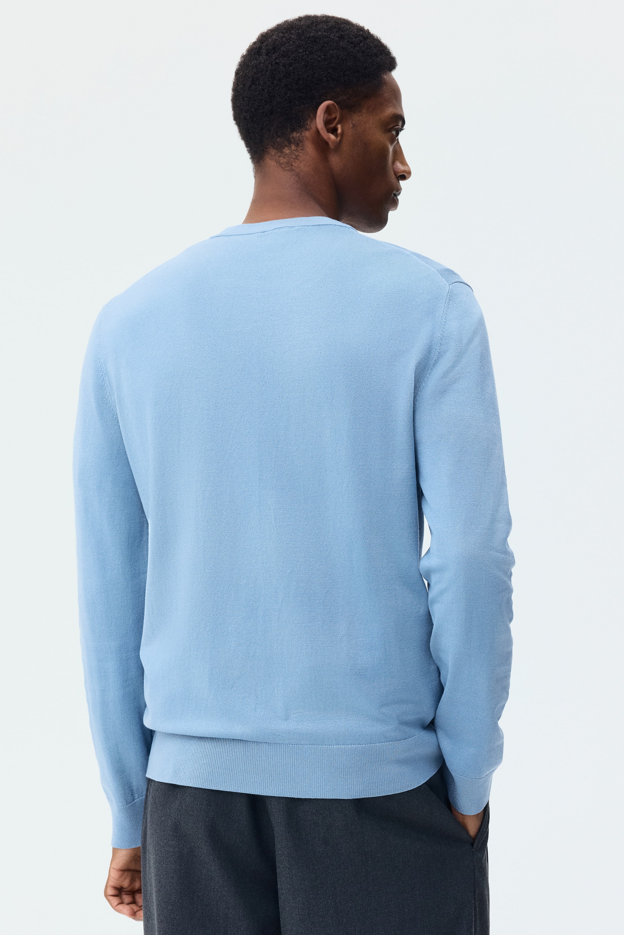 Voir une image plus grande: Chandail classique en tricot fin - Bleu ancien - HOMME | H&M CA 4