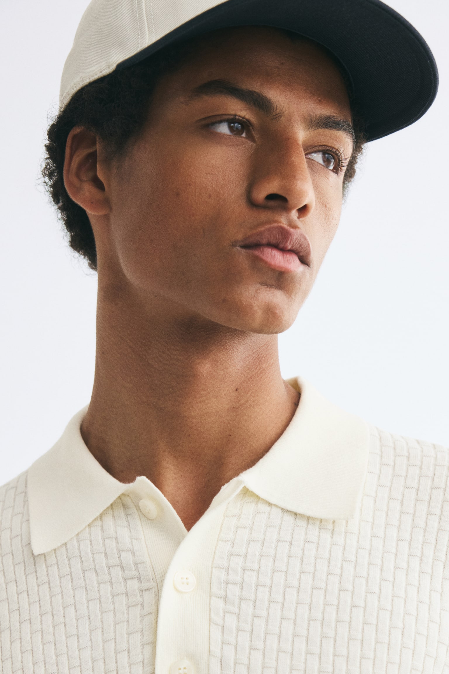 Мужское поло H&M Regular-Fit Textured-Knit Polo Shirt, цвет: Кремовый — фото 4
