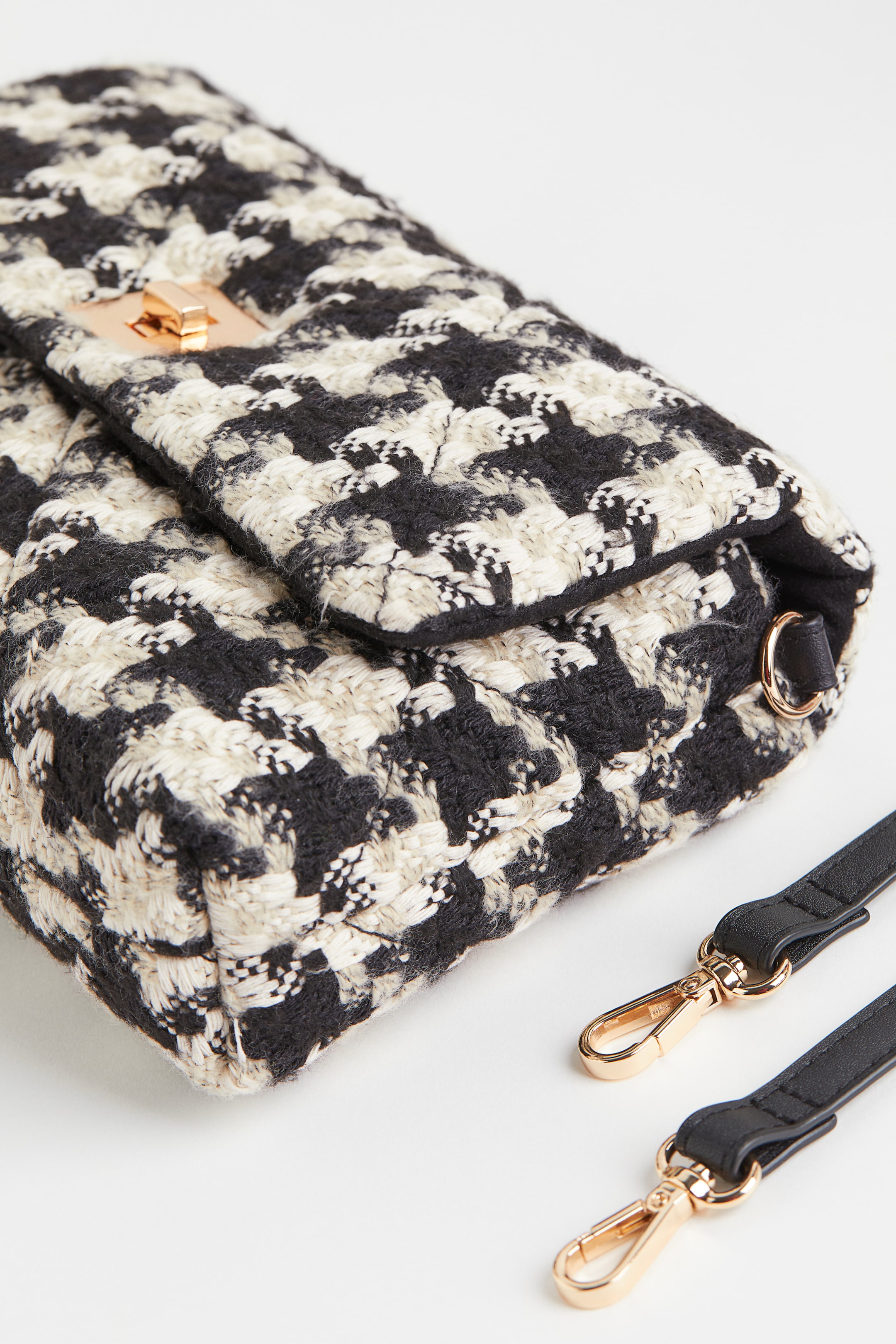 Small crossbody bag Black/Dogtoothpatterned Ladies H&M GB