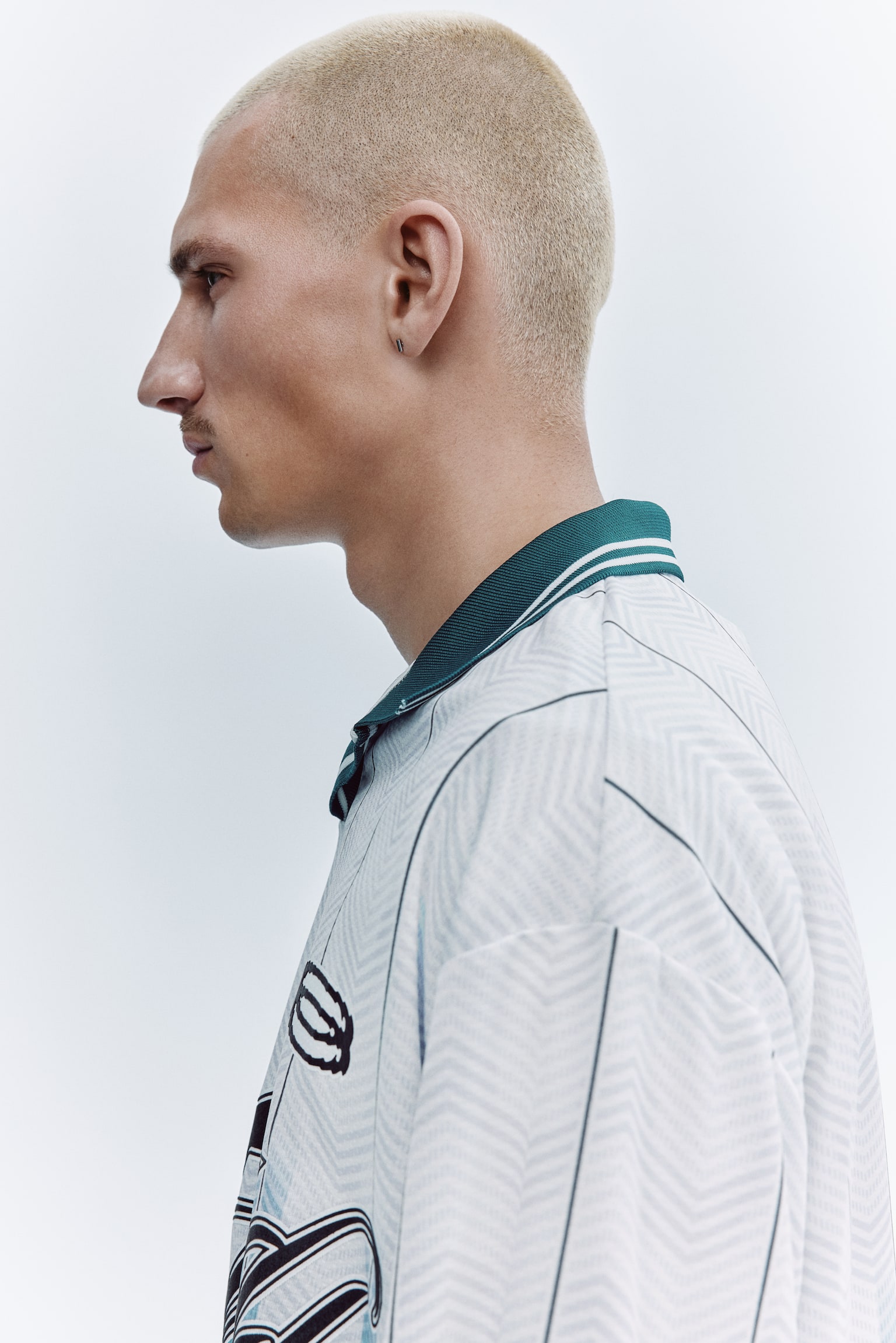 Loose Fit Football shirt - White/Run Wild - 3