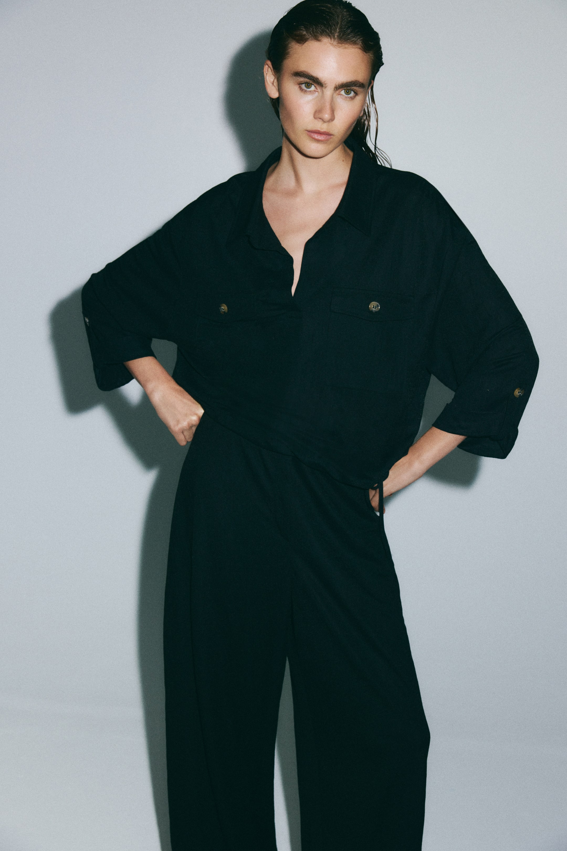 Grotere afbeelding bekijken: Popover-blouse van piqué - Zwart - DAMES | H&M NL 1