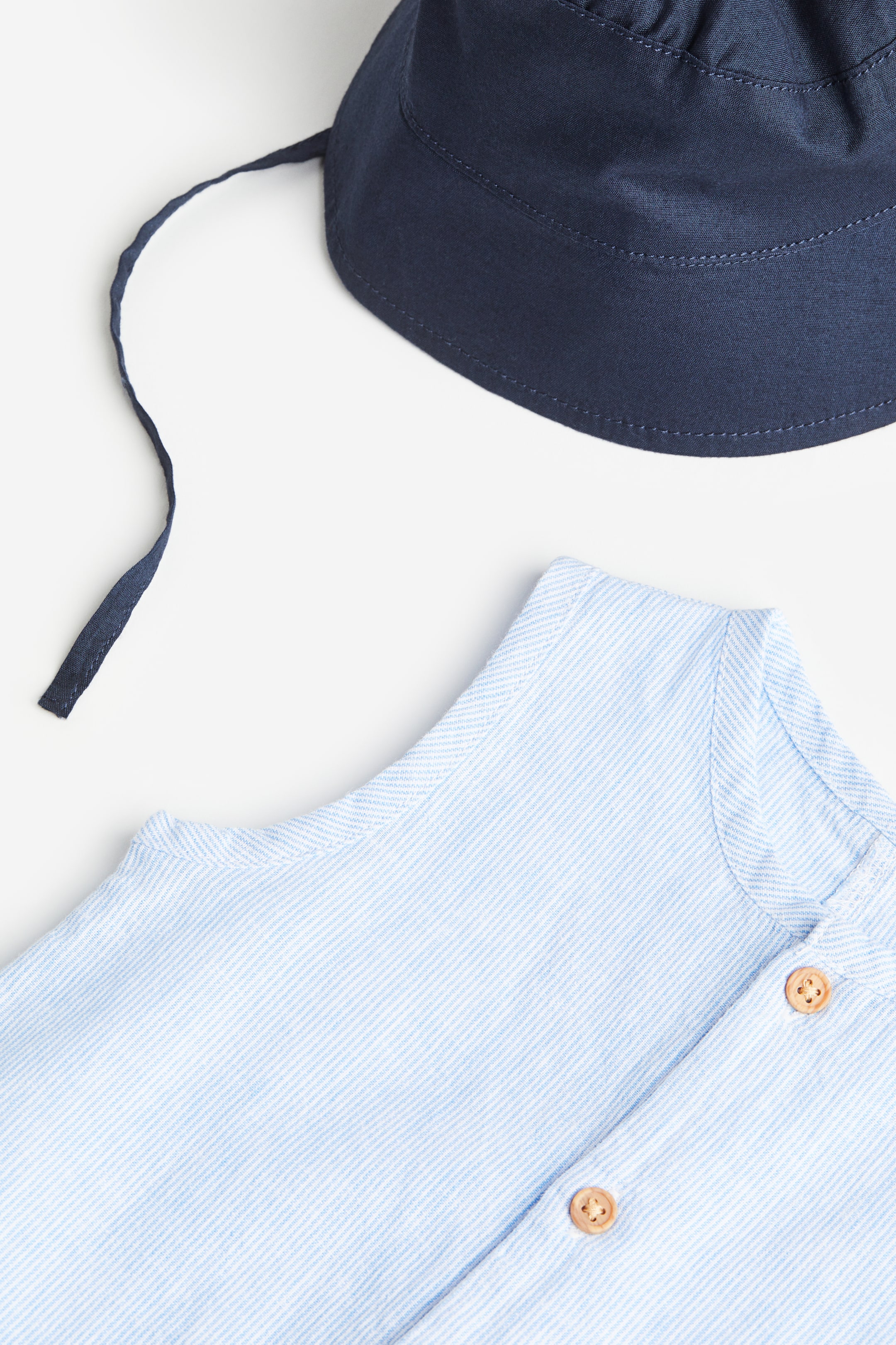 View larger image: 2-piece set - Light blue/Striped - Kids | H&M IN 3