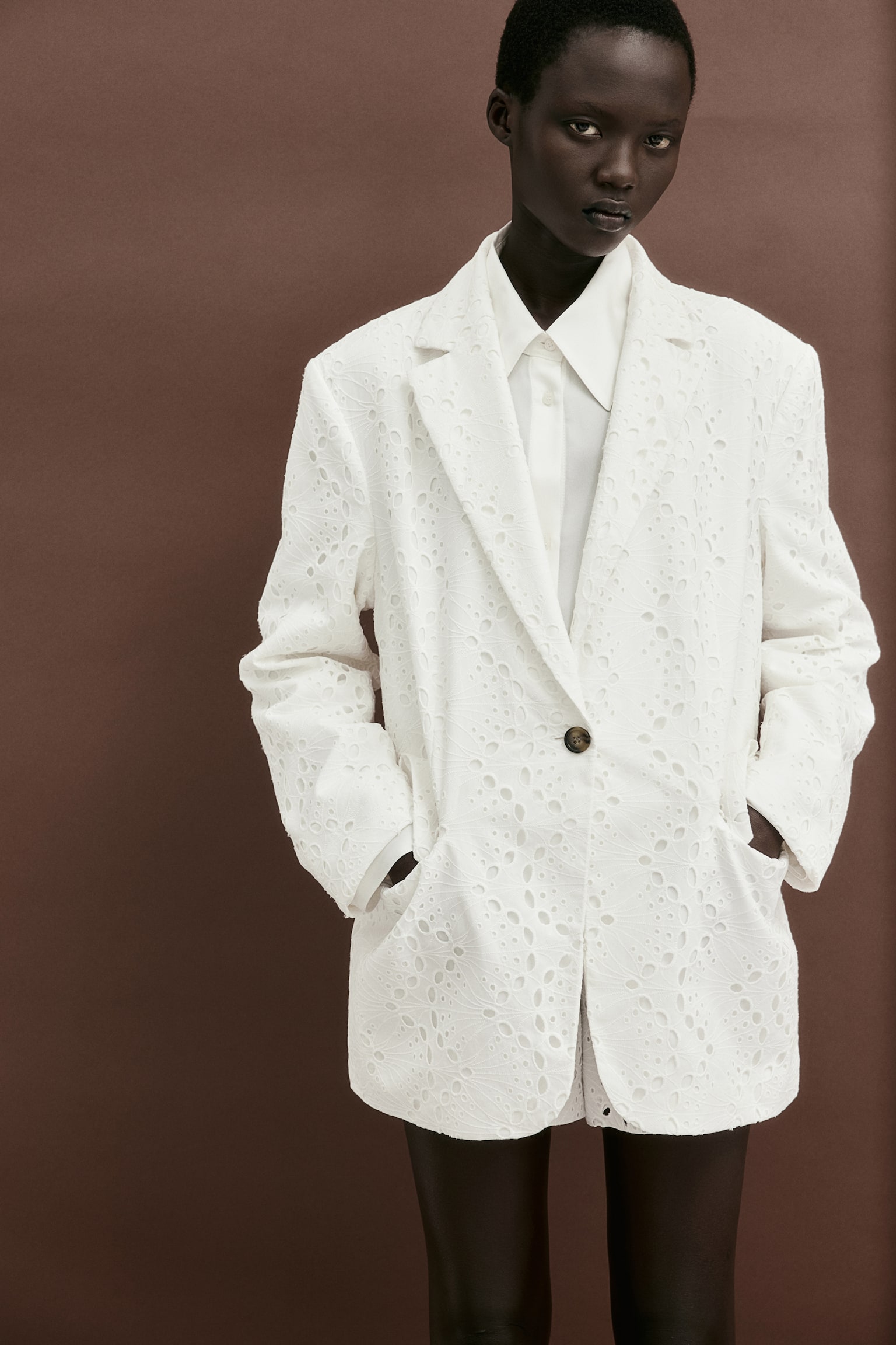 Oversized broderie anglaise blazer - White/Black - 1