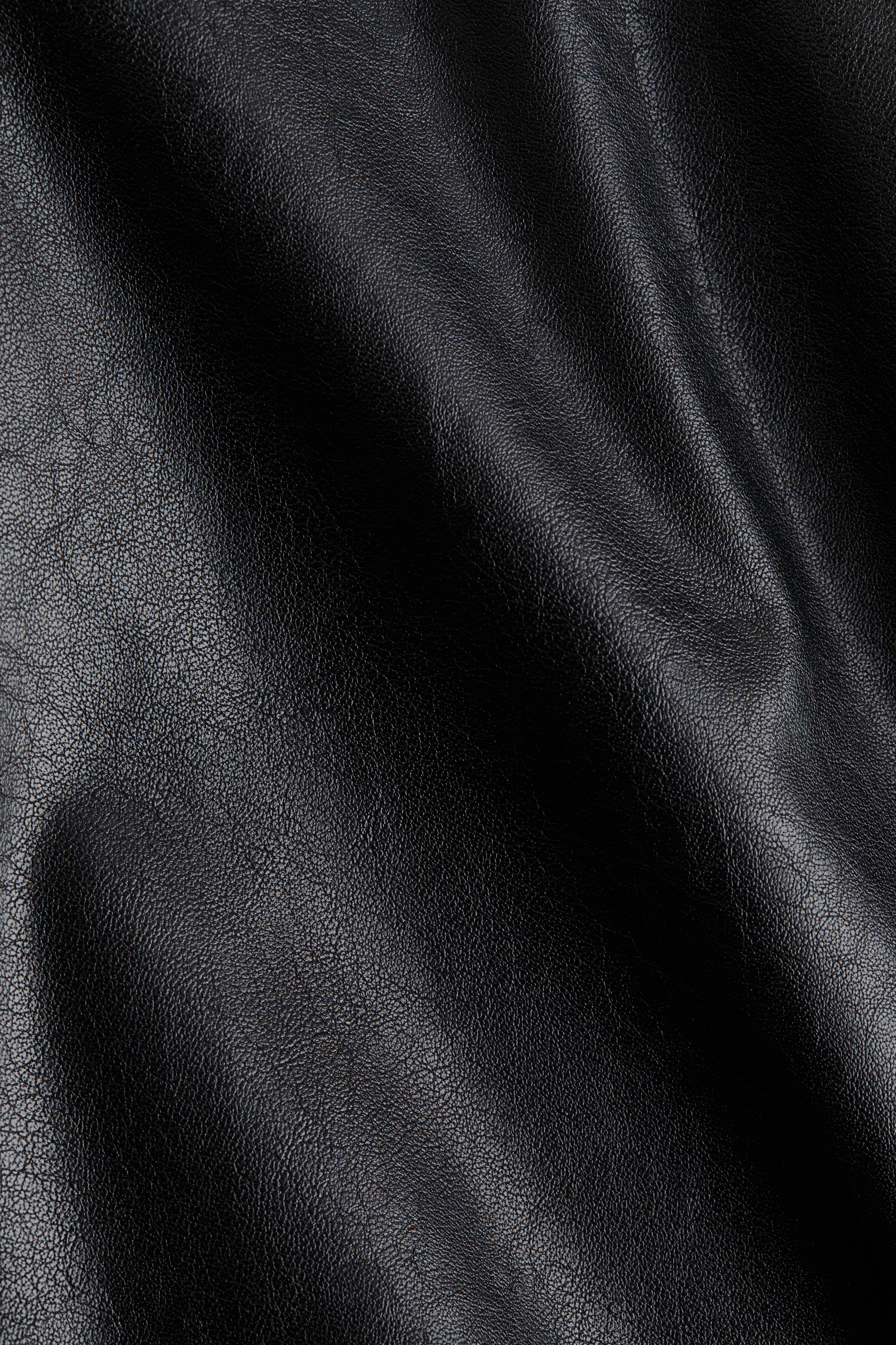 Coated Barrel-Leg Pants
