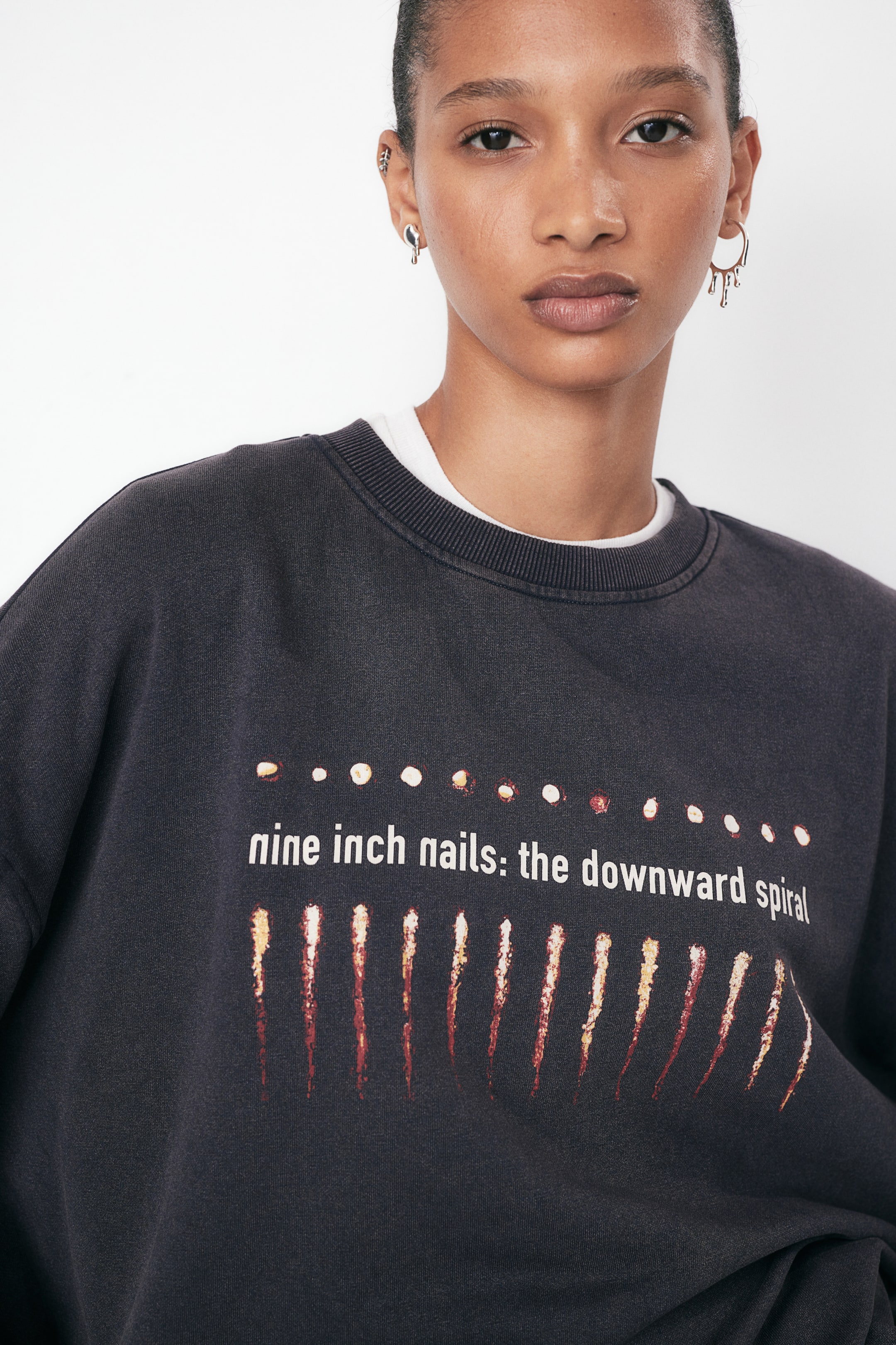 Oversized Printed Sweatshirt - Dark gray/Nine Inch Nails - Ladies | H&M US 2